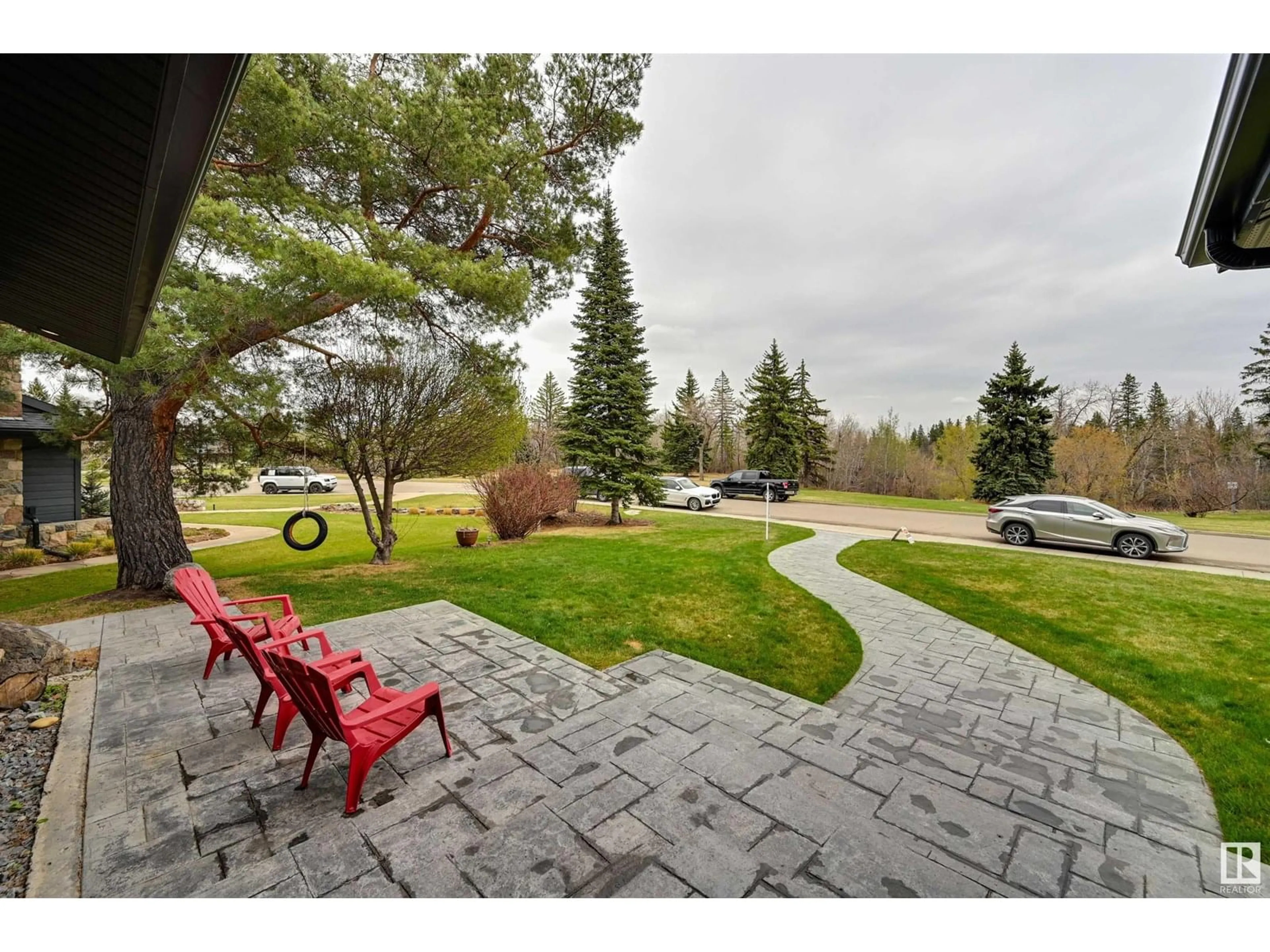 Patio, unknown for 13850 RAVINE DR, Edmonton Alberta T5N3M1