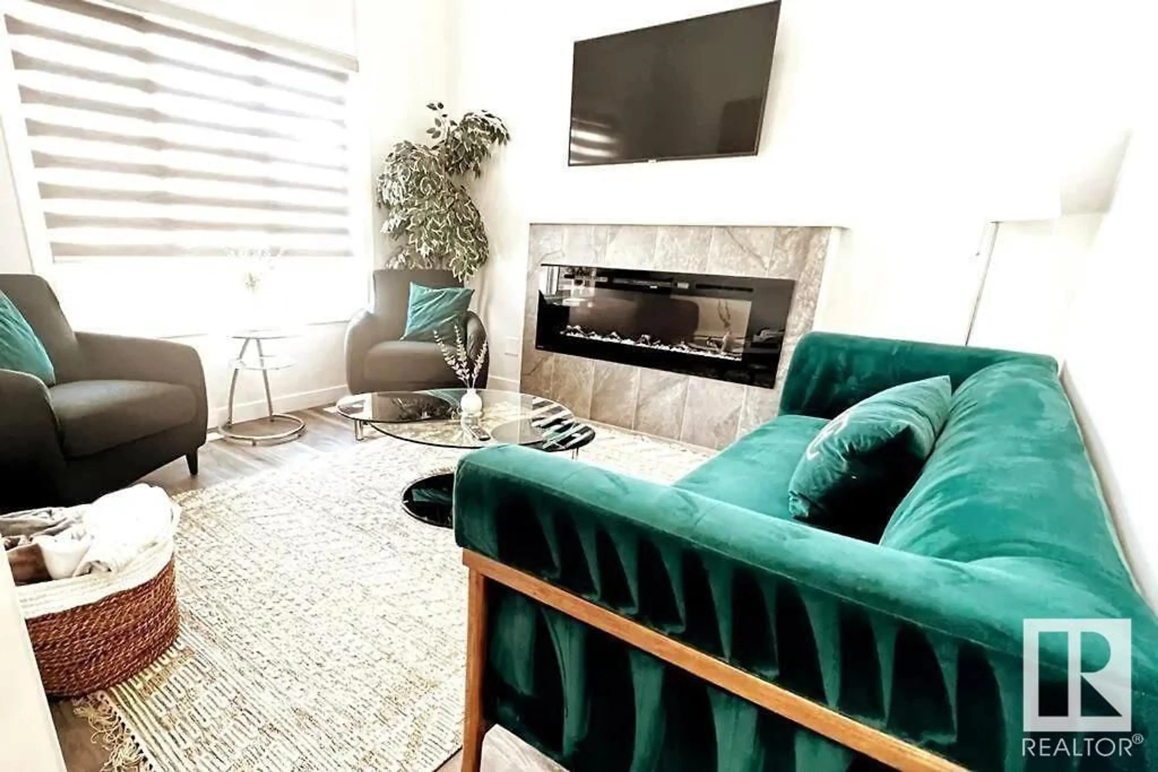 Living room with furniture, unknown for 8145 ORCHARDS GREEN GR, Edmonton Alberta T6X2N6