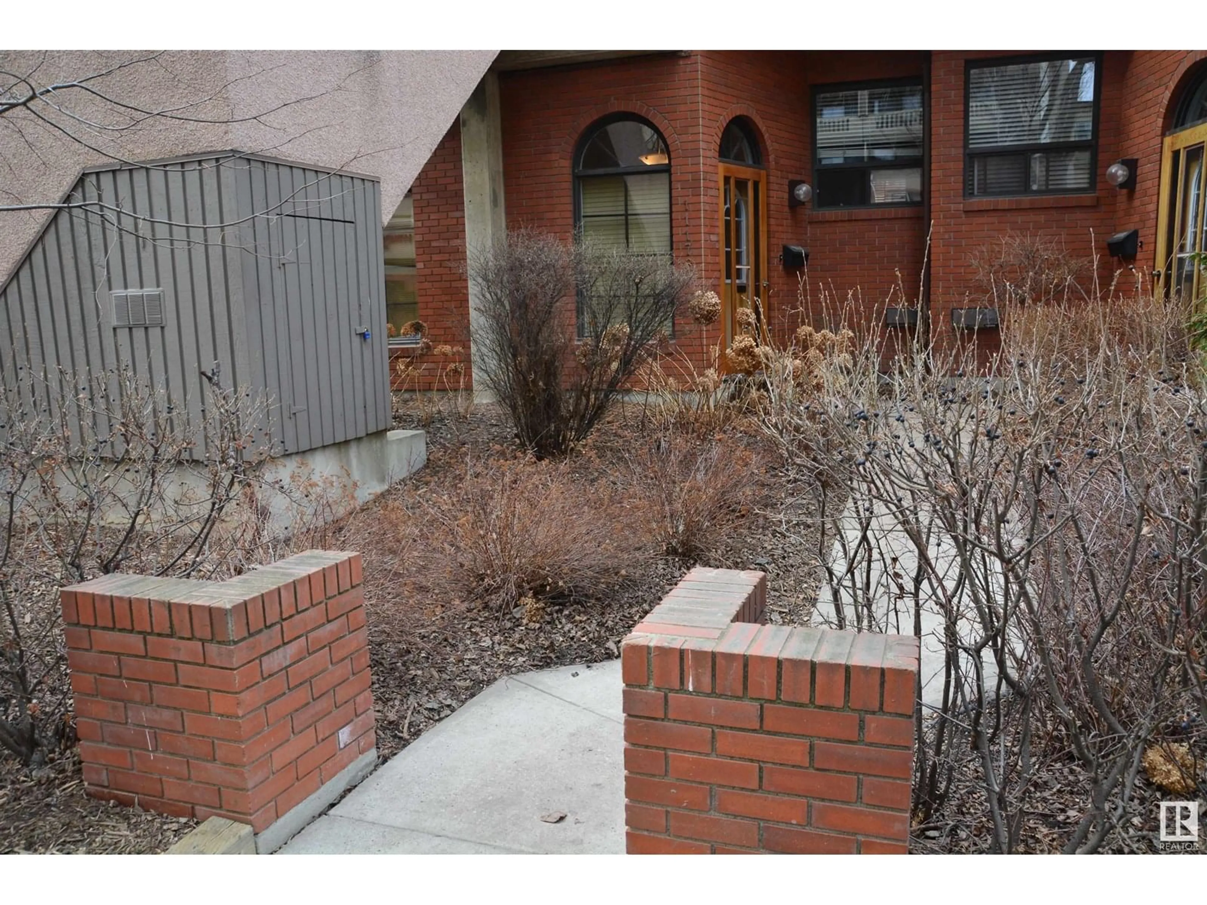 Unknown for 11176 83 AV, Edmonton Alberta T6G0V1