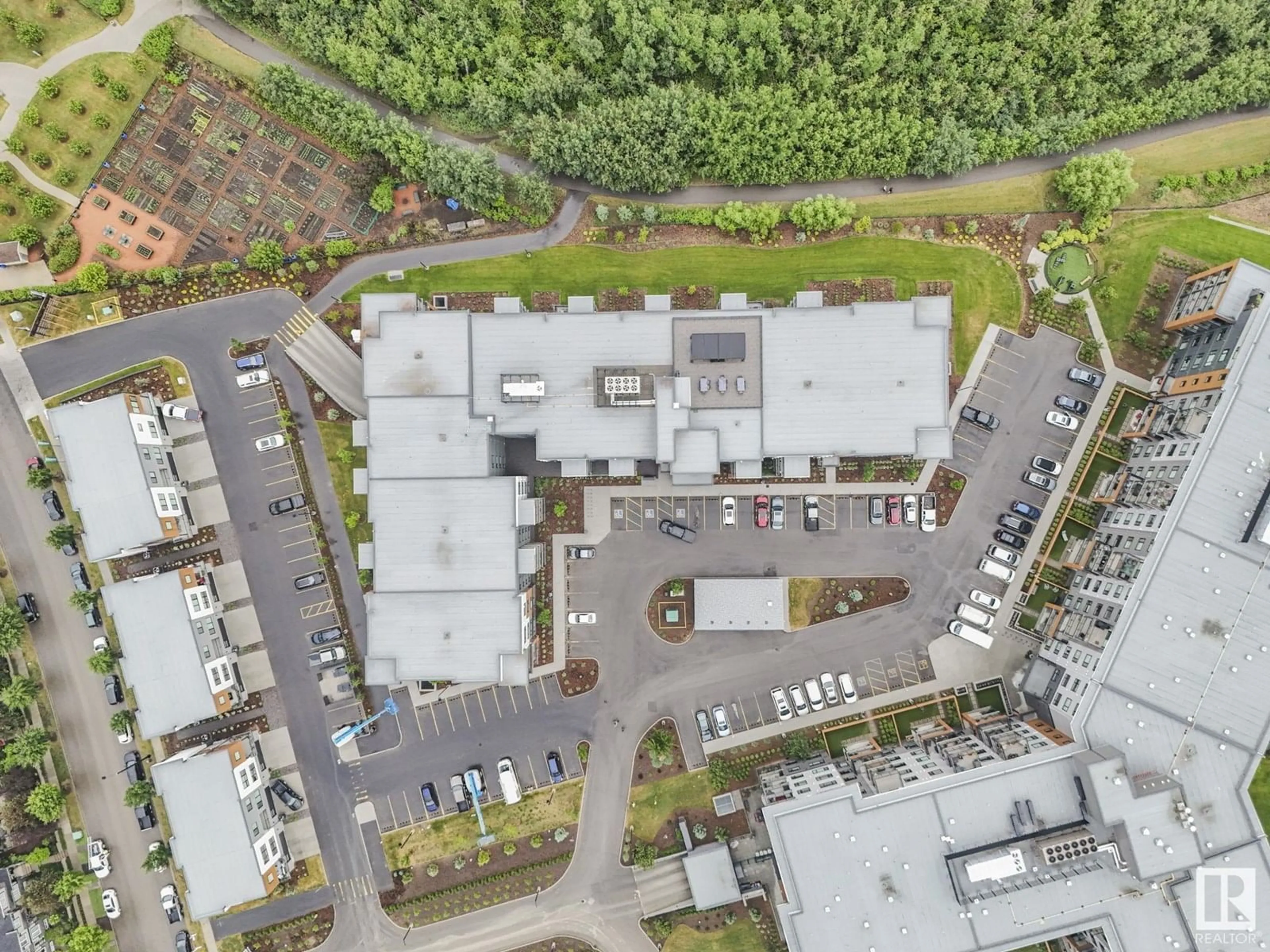 A pic from outside/outdoor area/front of a property/back of a property/a pic from drone, unknown for #114 - 7471 MAY COMMON, Edmonton Alberta T6R0X5