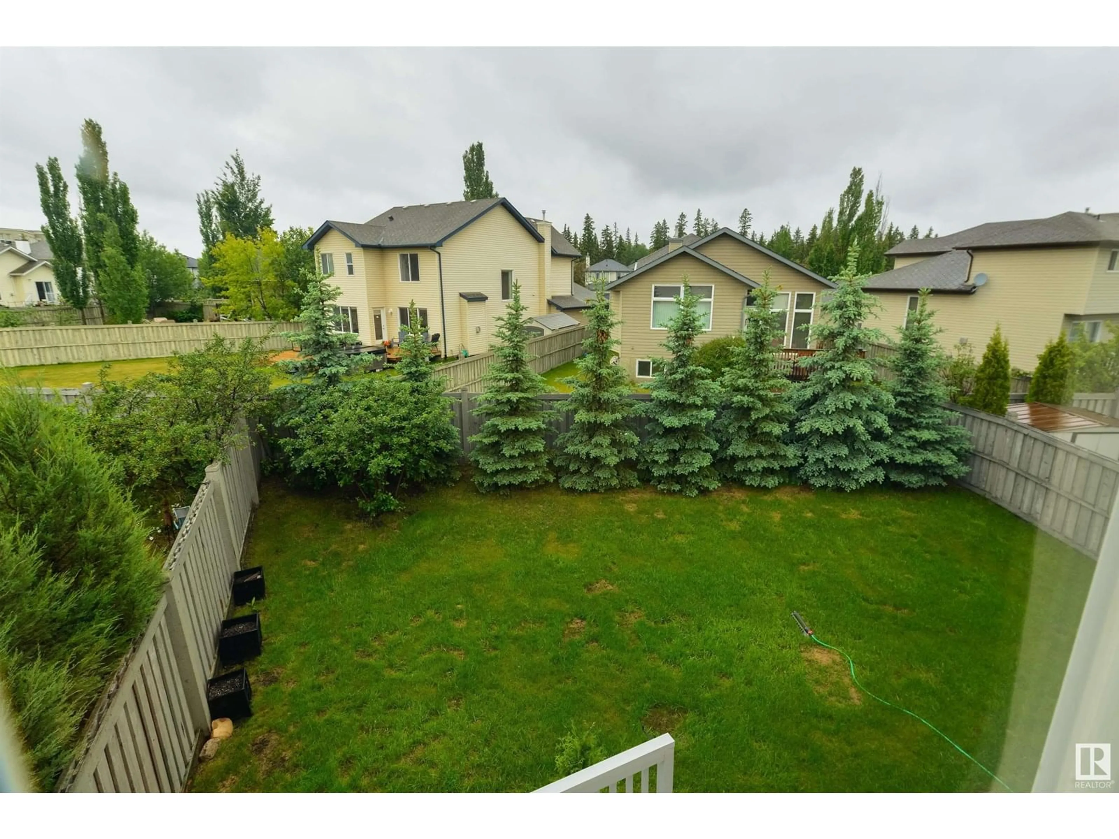 A pic from outside/outdoor area/front of a property/back of a property/a pic from drone, unknown for 1529 MCMILLIAN PL, Edmonton Alberta T6W1V6