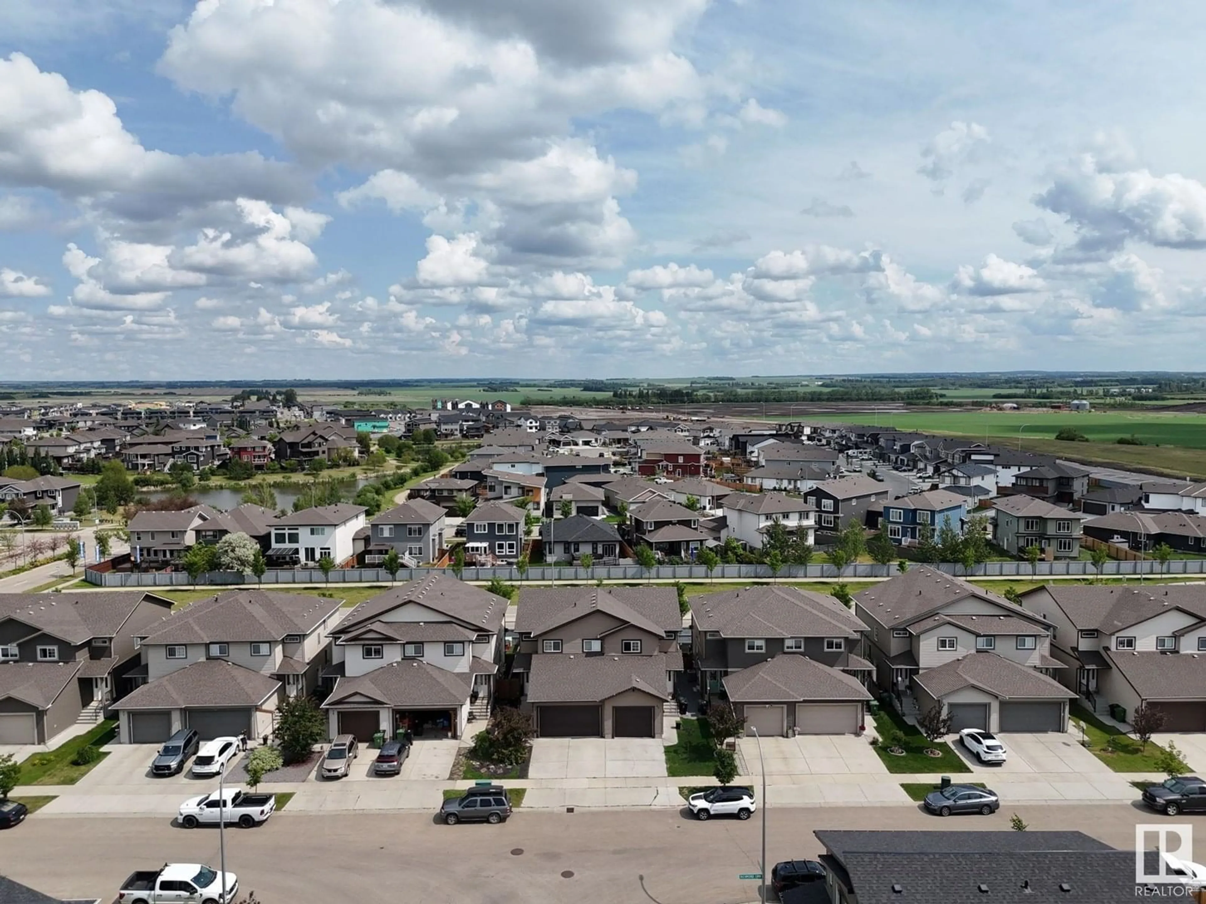 A pic from outside/outdoor area/front of a property/back of a property/a pic from drone, unknown for 51 RICHMOND LI, Fort Saskatchewan Alberta T8L0S2