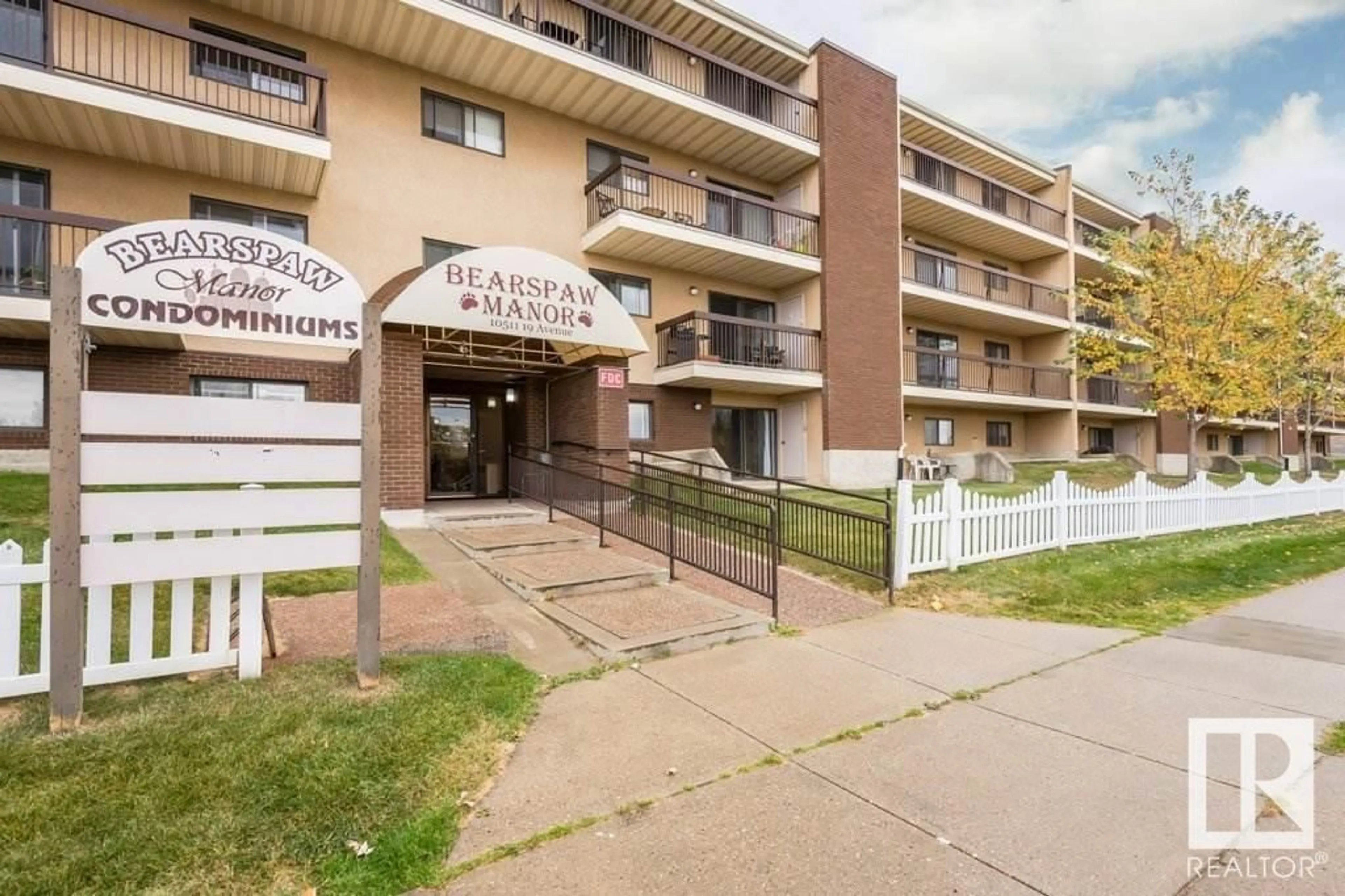 Unknown for #403 - 10511 19 AV, Edmonton Alberta T6J5S8