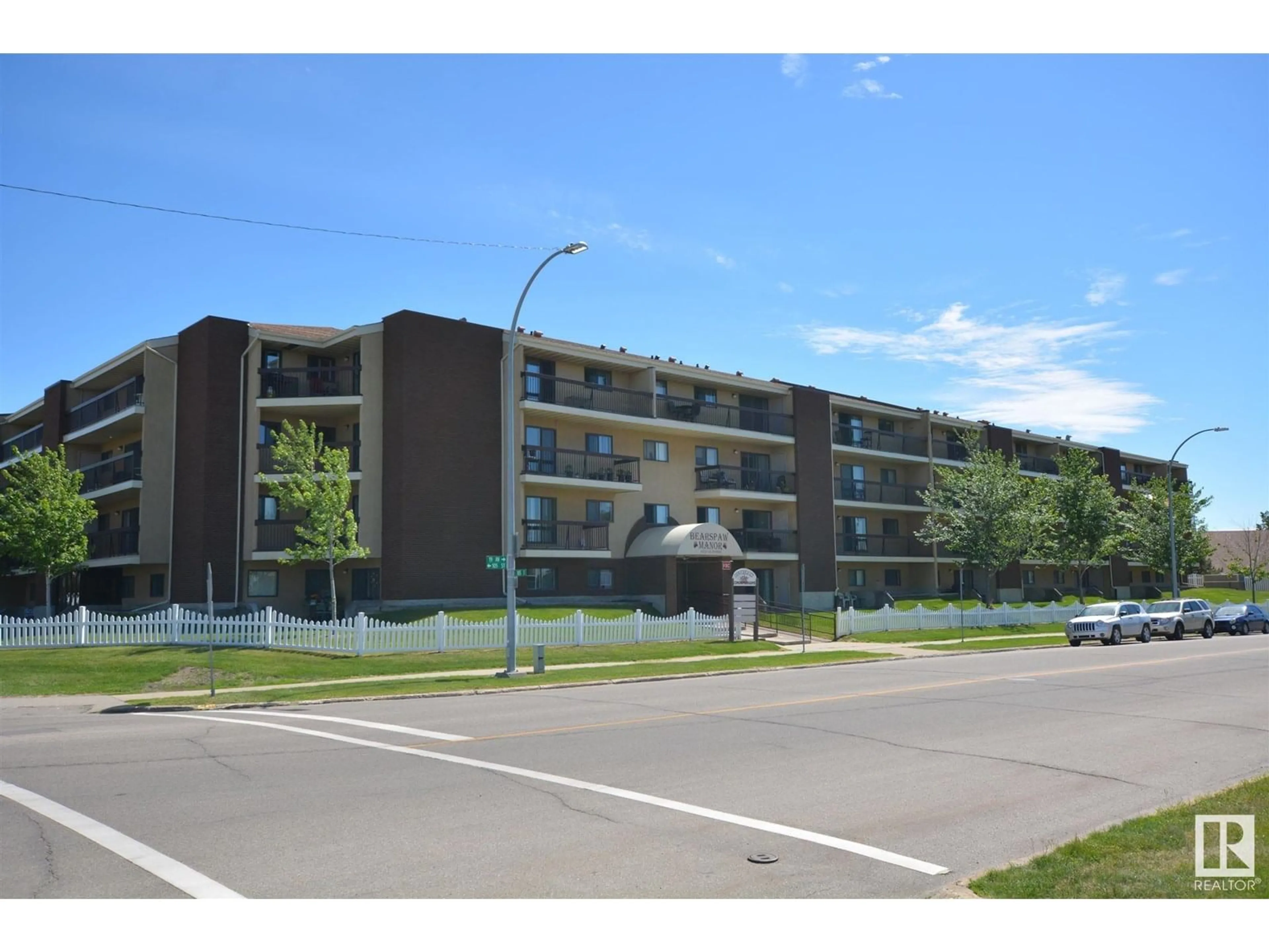 Unknown for #403 - 10511 19 AV, Edmonton Alberta T6J5S8