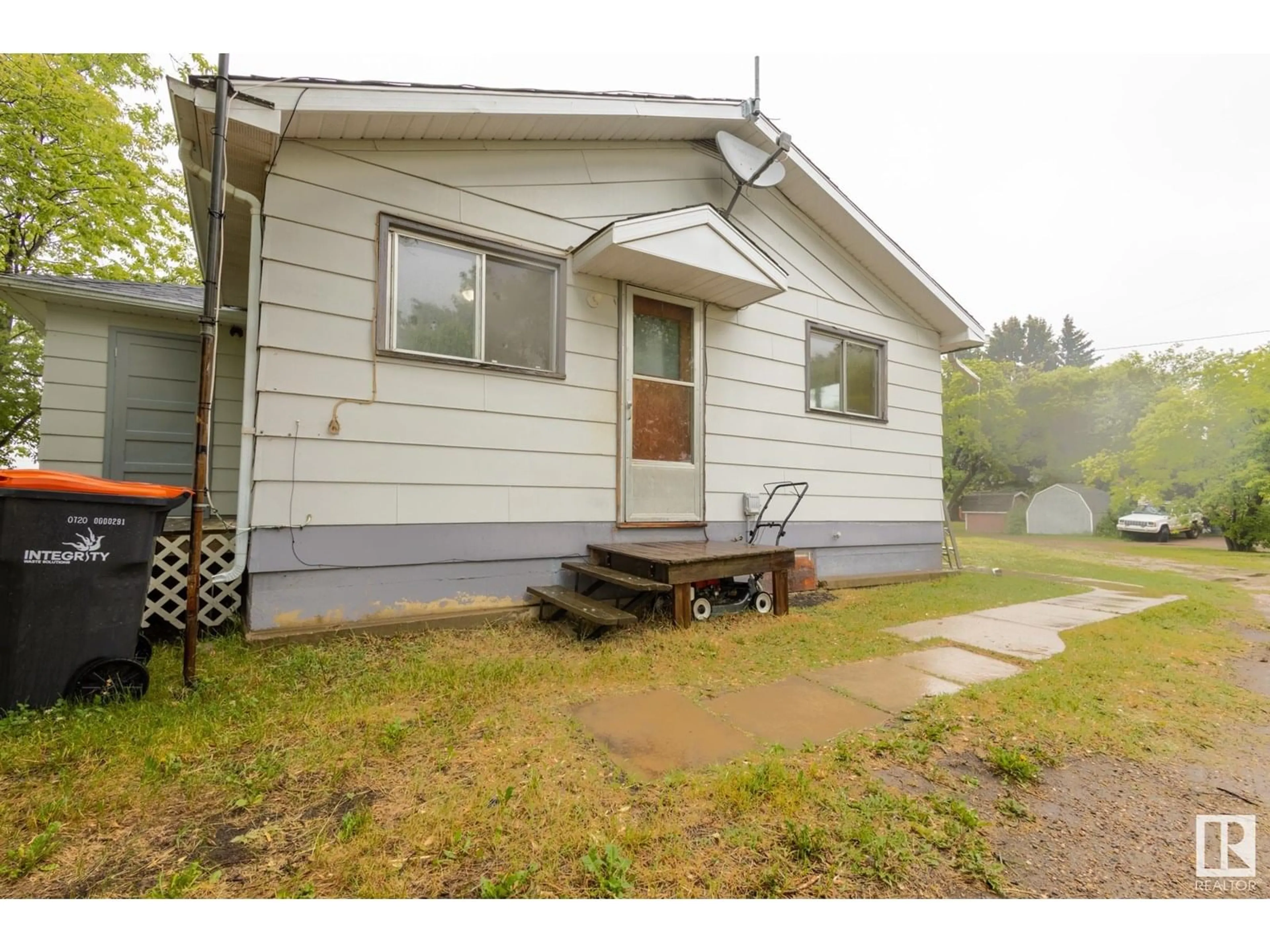 Unknown for 529 6 ST, Thorhild Alberta T0E3J0