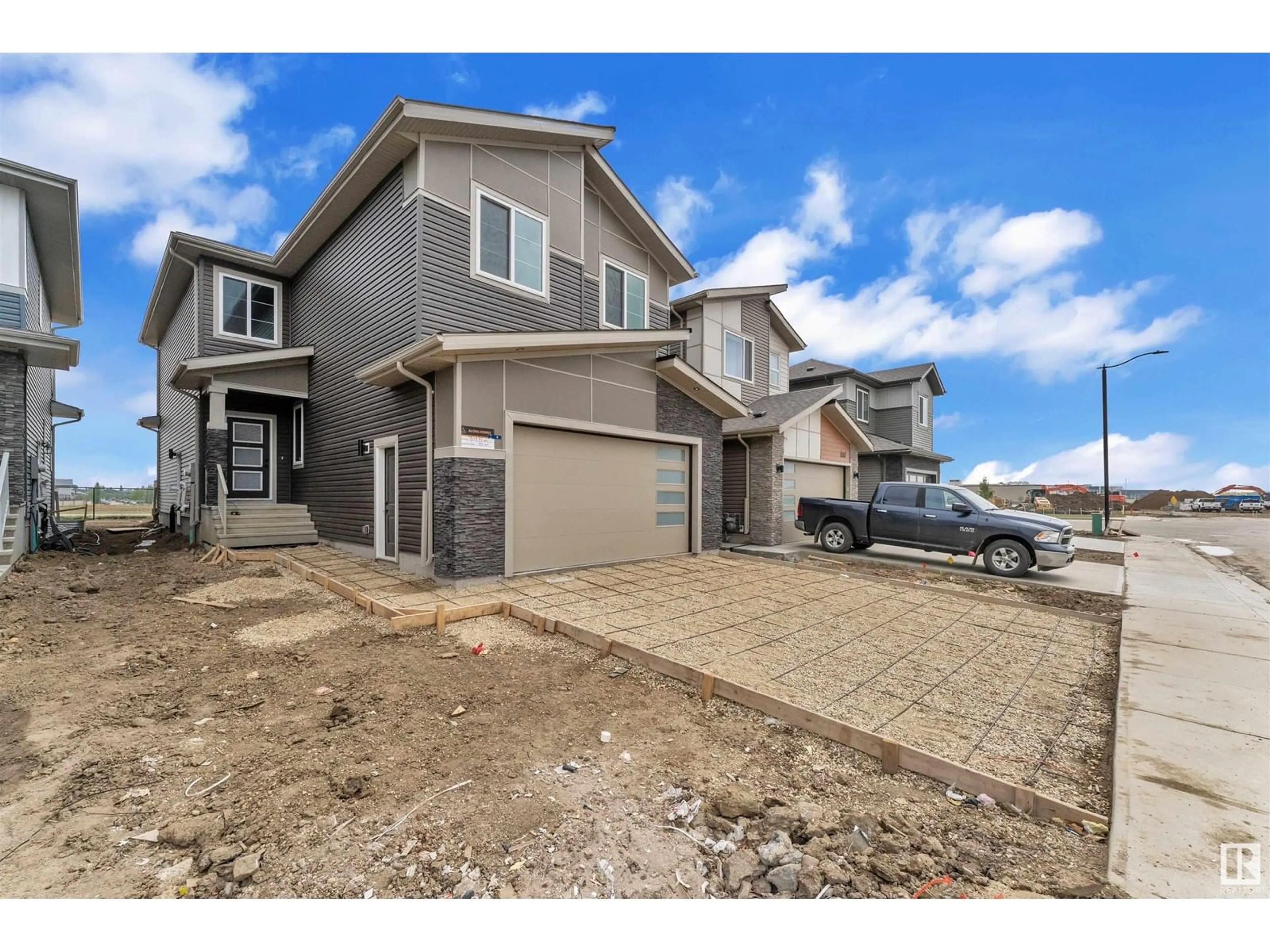Unknown for 404 PINE PT, Leduc Alberta T9E1S7