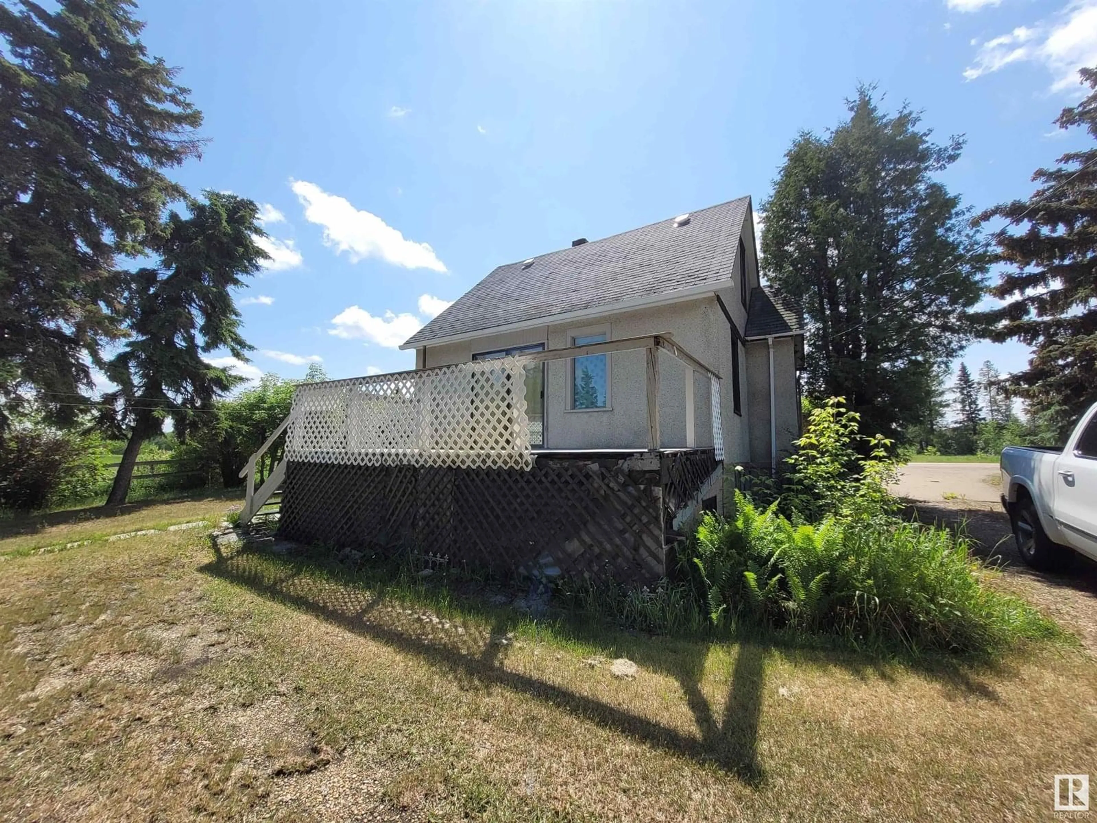 Shed for 22078 WYE RD, Rural Strathcona County Alberta T8E2G7