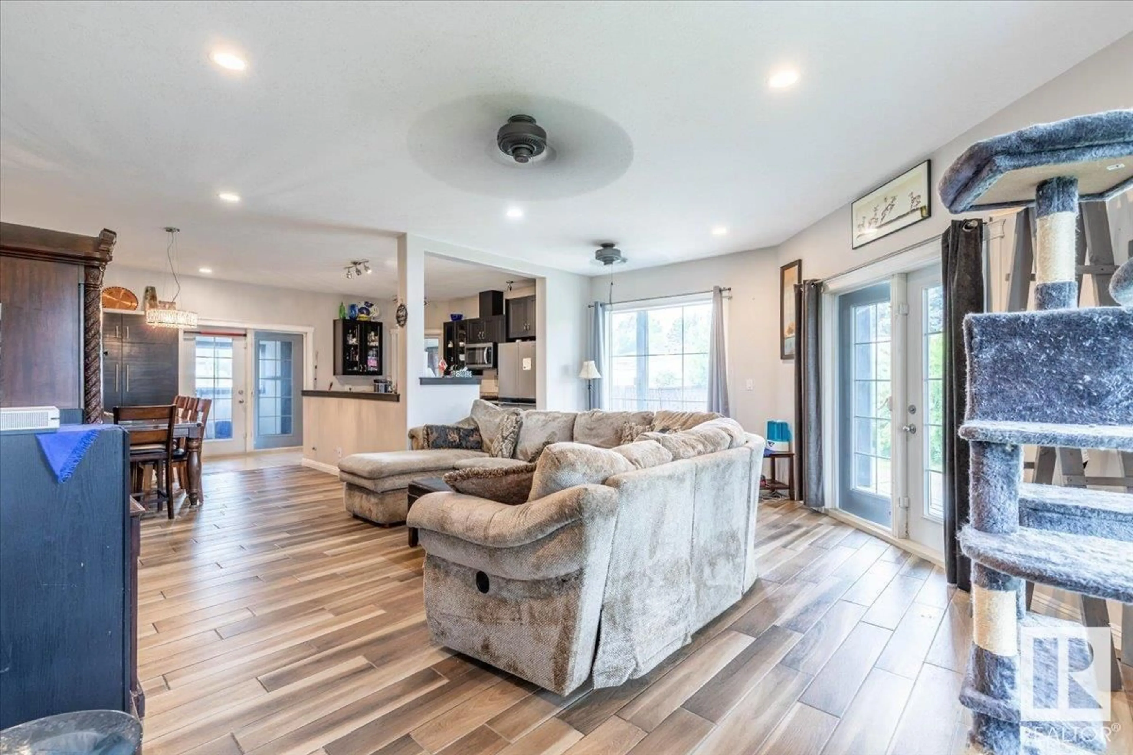 Living room with furniture, unknown for 4711 52 AVE, Warburg Alberta T0C2T0