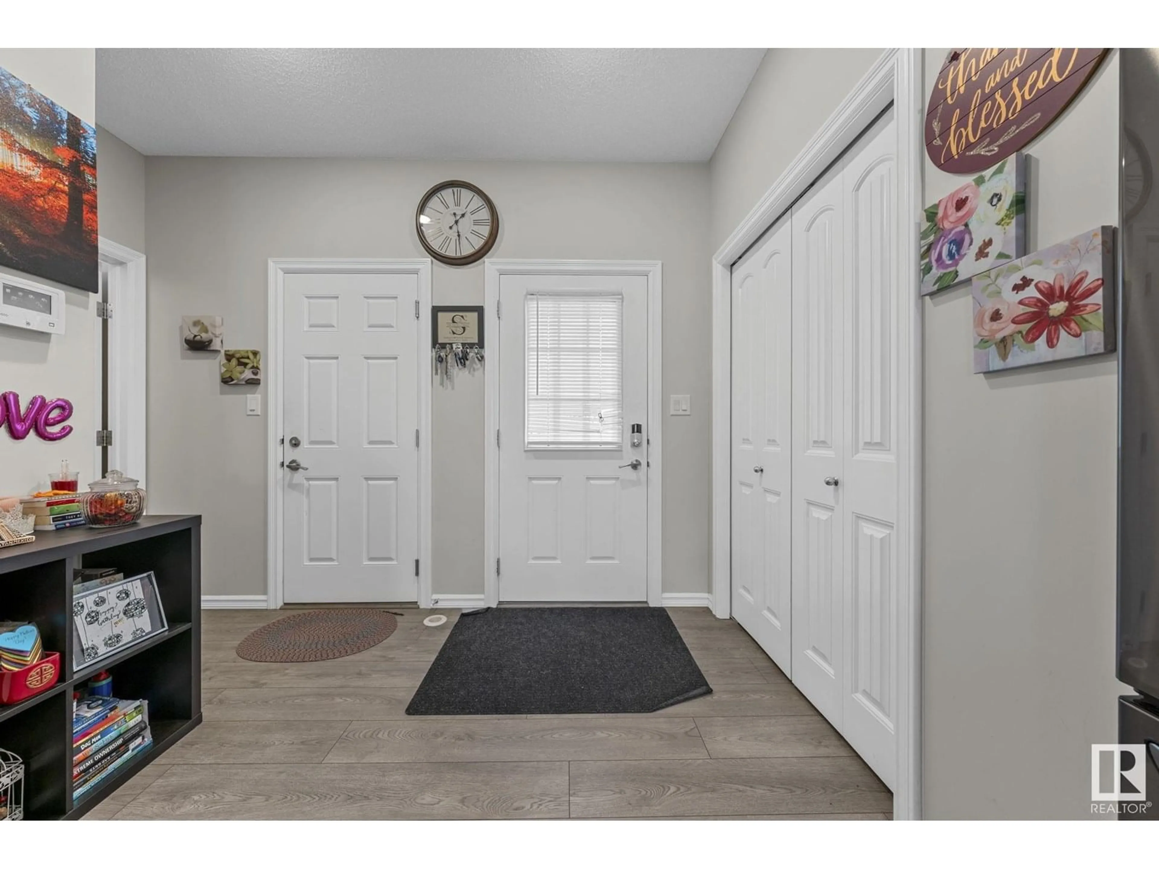 Indoor entryway for NW - 8812 223 ST, Edmonton Alberta T5T7H2