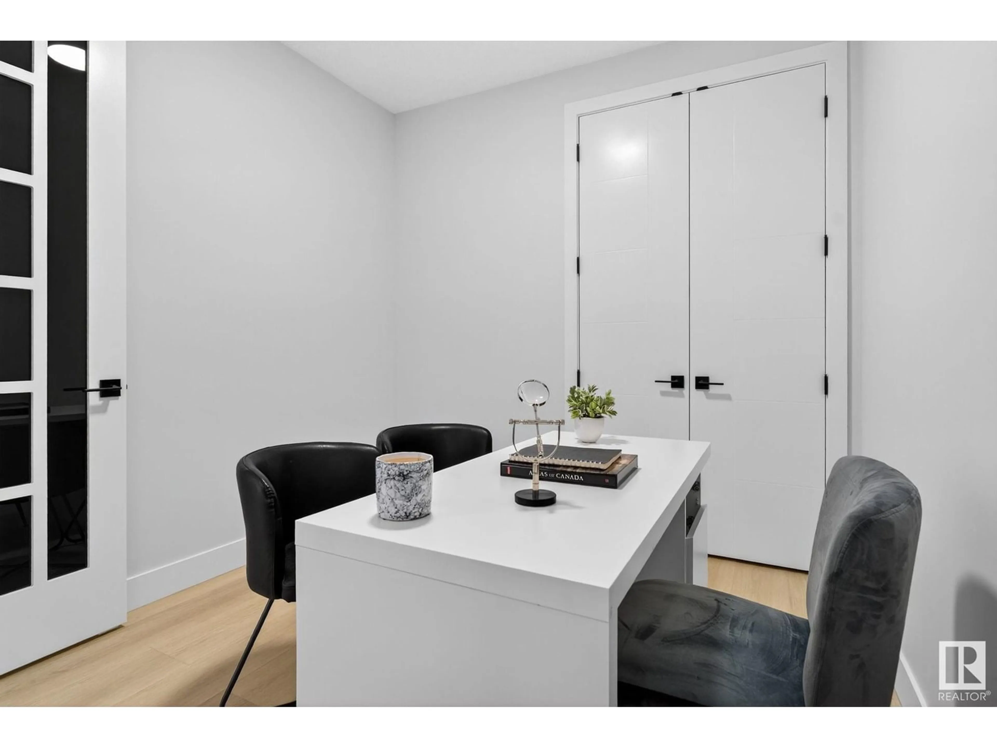 A pic of a room for 10 EDGEFIELD WY, St. Albert Alberta T8N8A1
