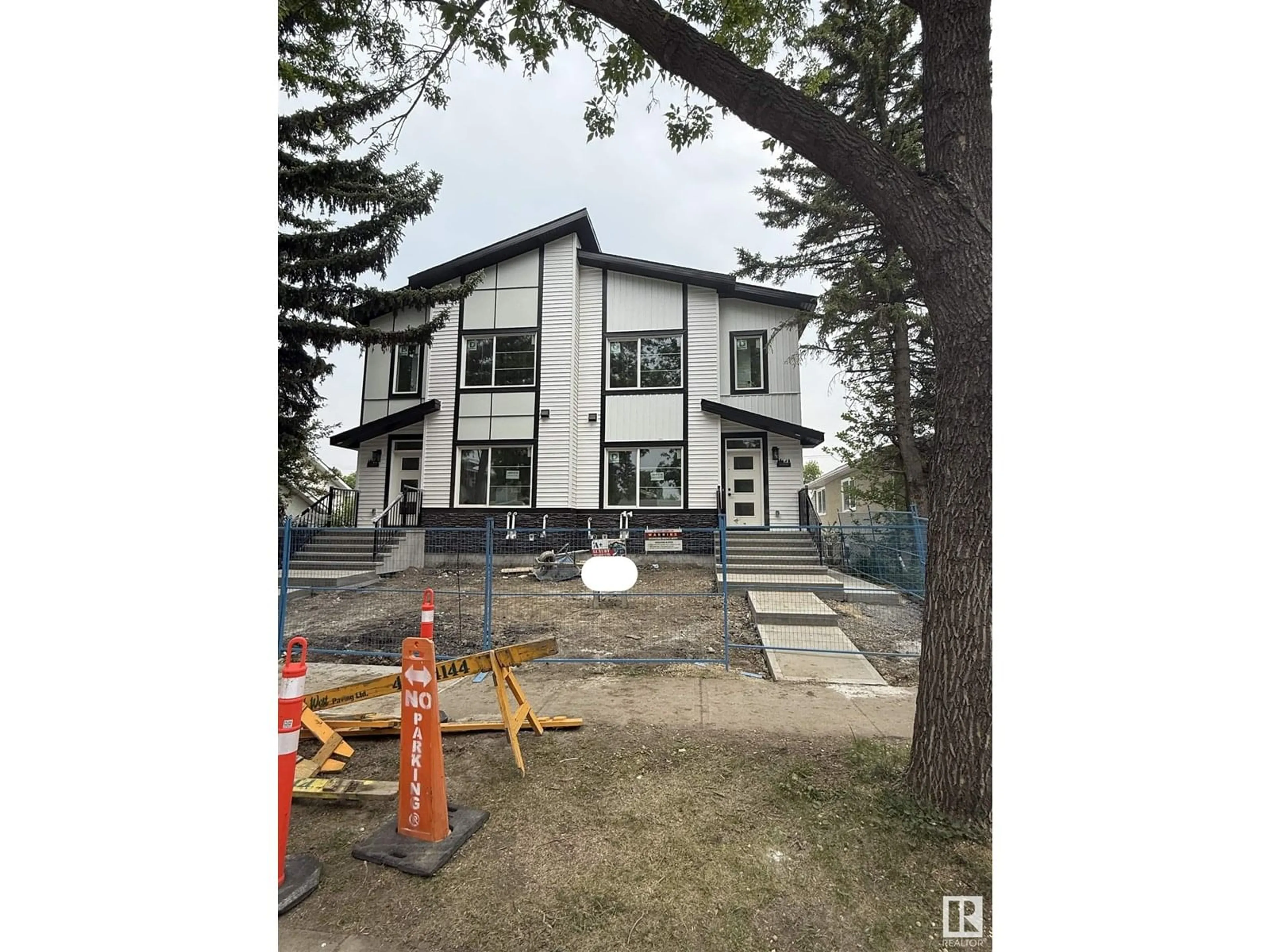 Unknown for NW - 12036 47 ST, Edmonton Alberta T5W2X3