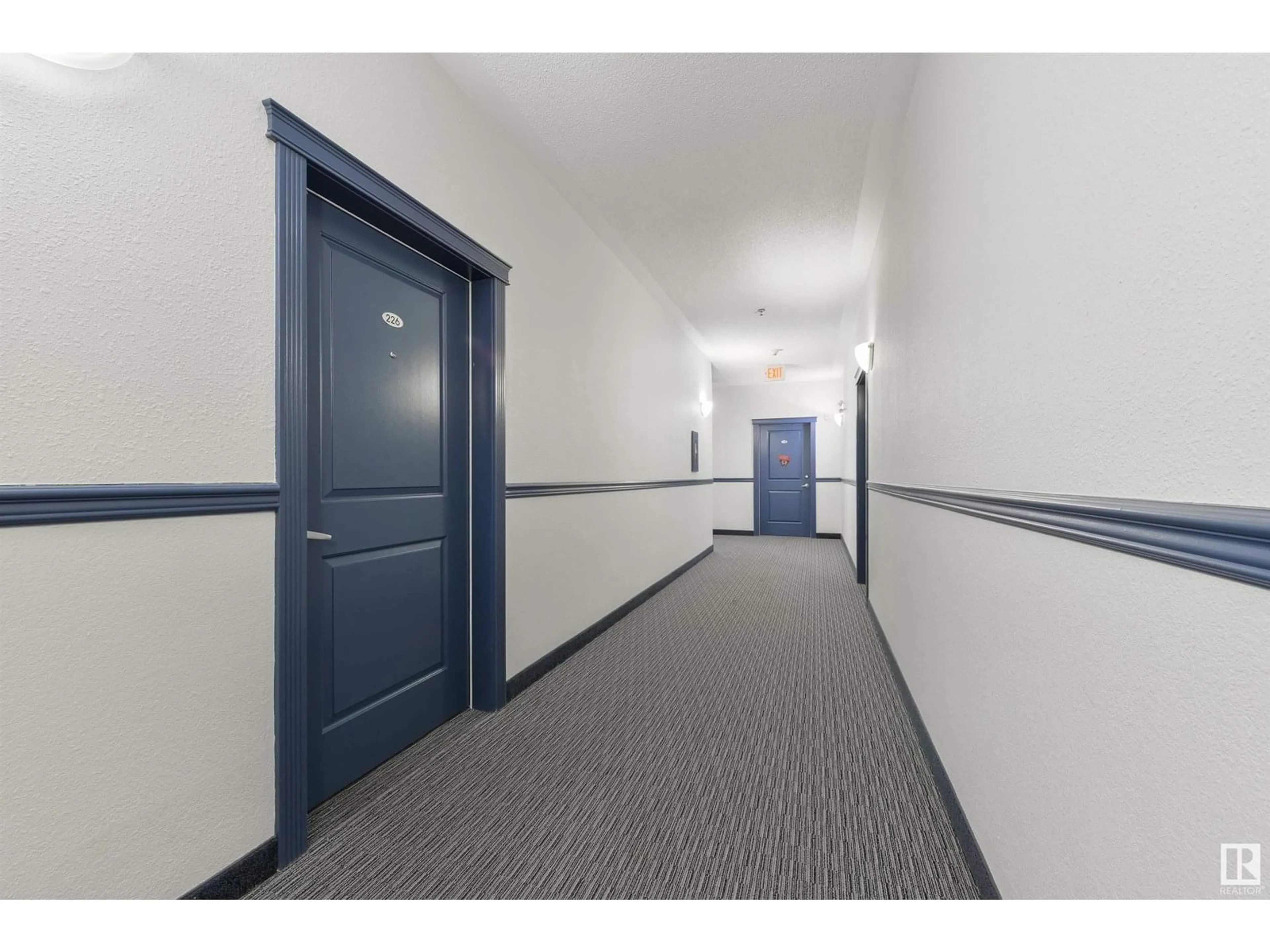 Indoor foyer for 226 - 2305 35A AV, Edmonton Alberta T6T1Z2