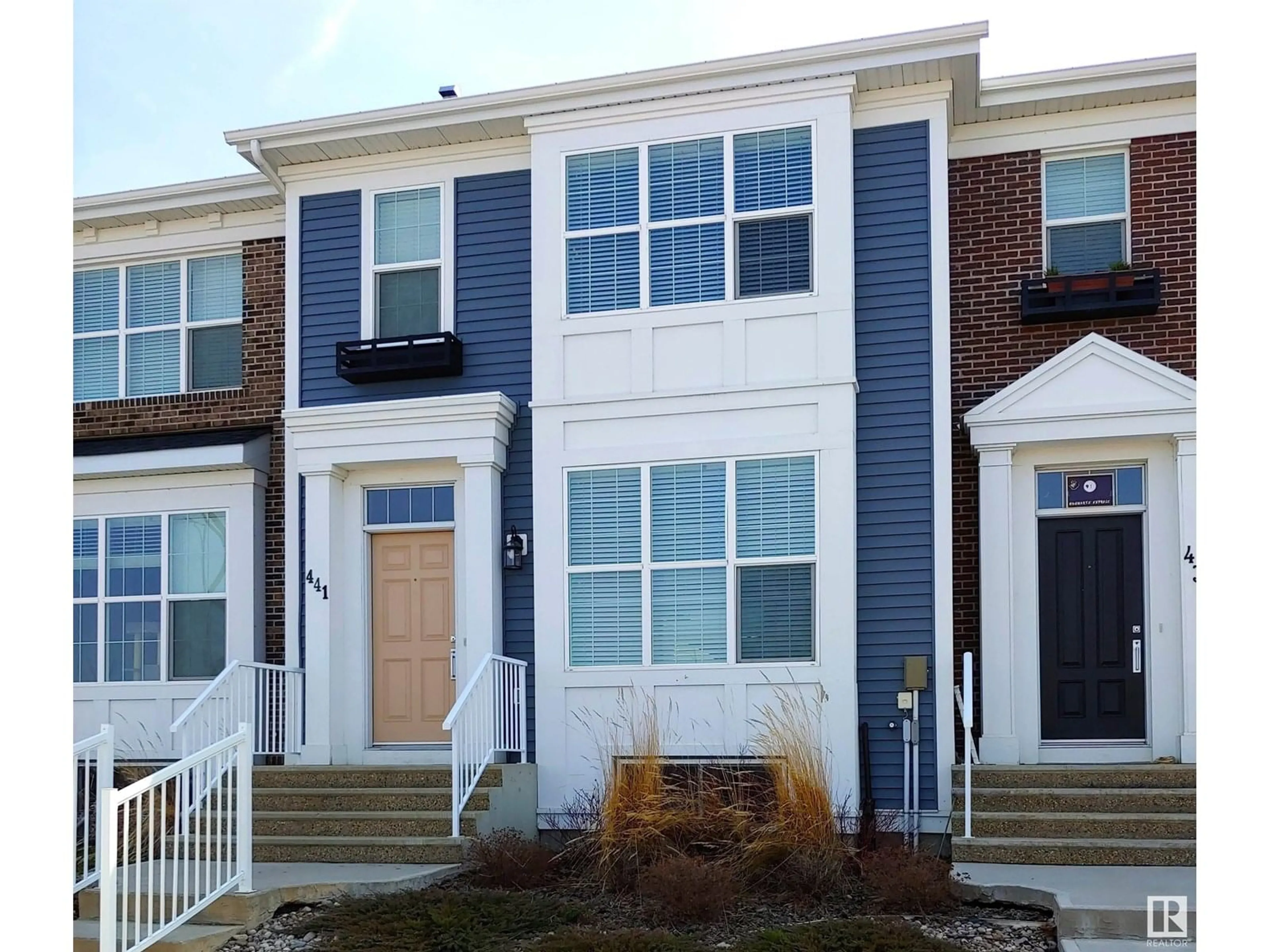 Home with vinyl exterior material, street for 441 SHEPPARD BV, Leduc Alberta T9E0Y3