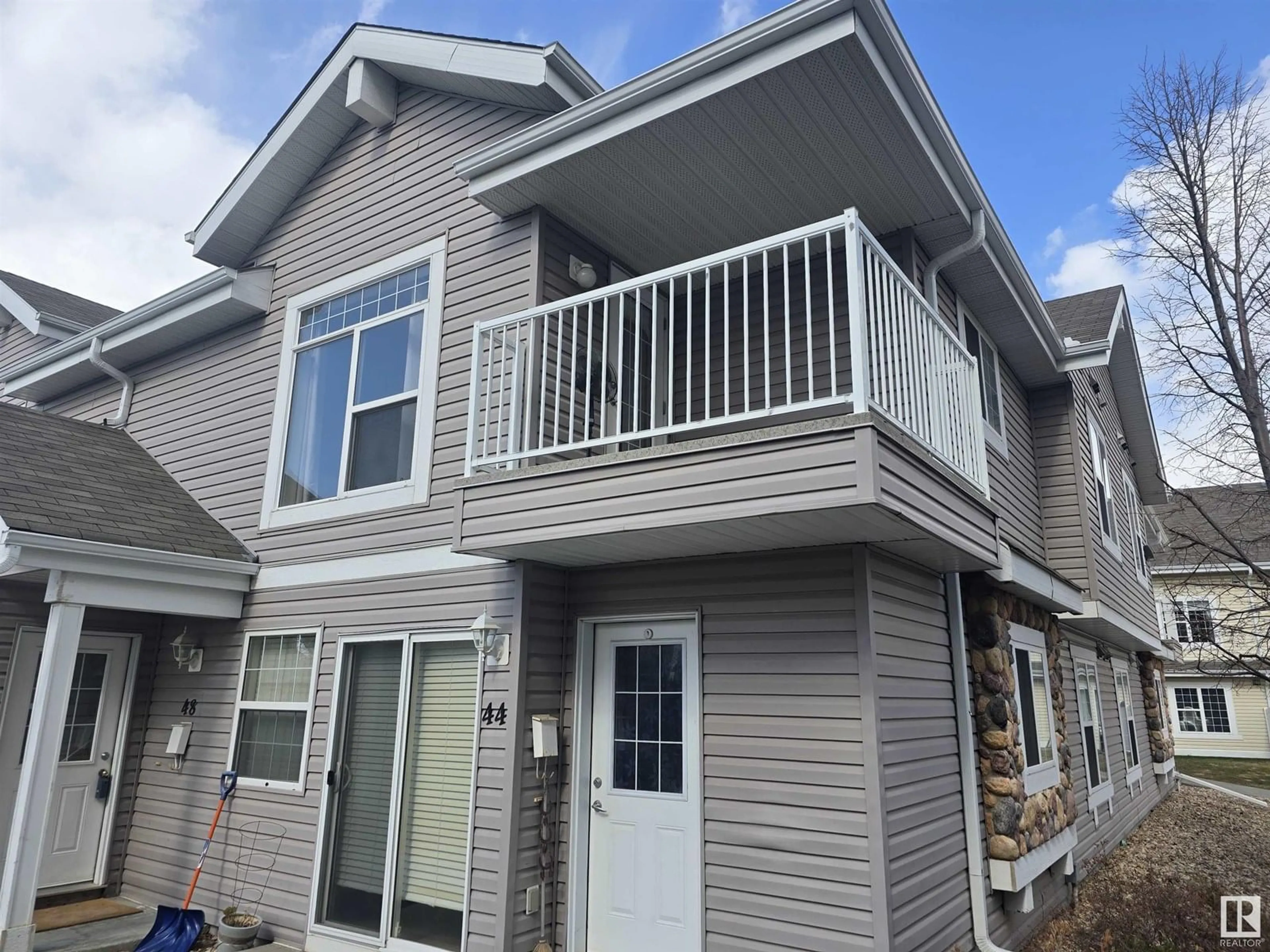 Home with vinyl exterior material, unknown for SW - 48 150 EDWARDS DR, Edmonton Alberta T6X1M4