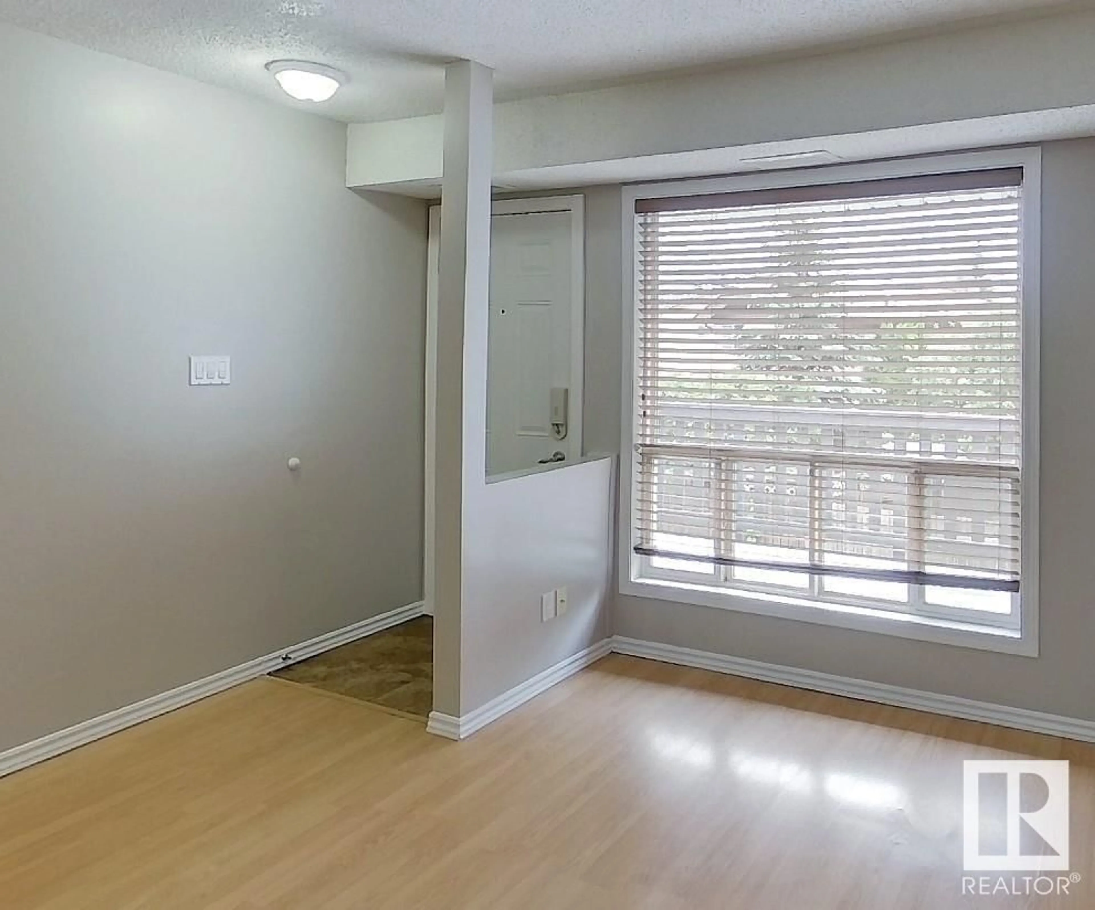 A pic of a room for #30 - 1503 MILLWOODS EAST RD, Edmonton Alberta T6L4C2