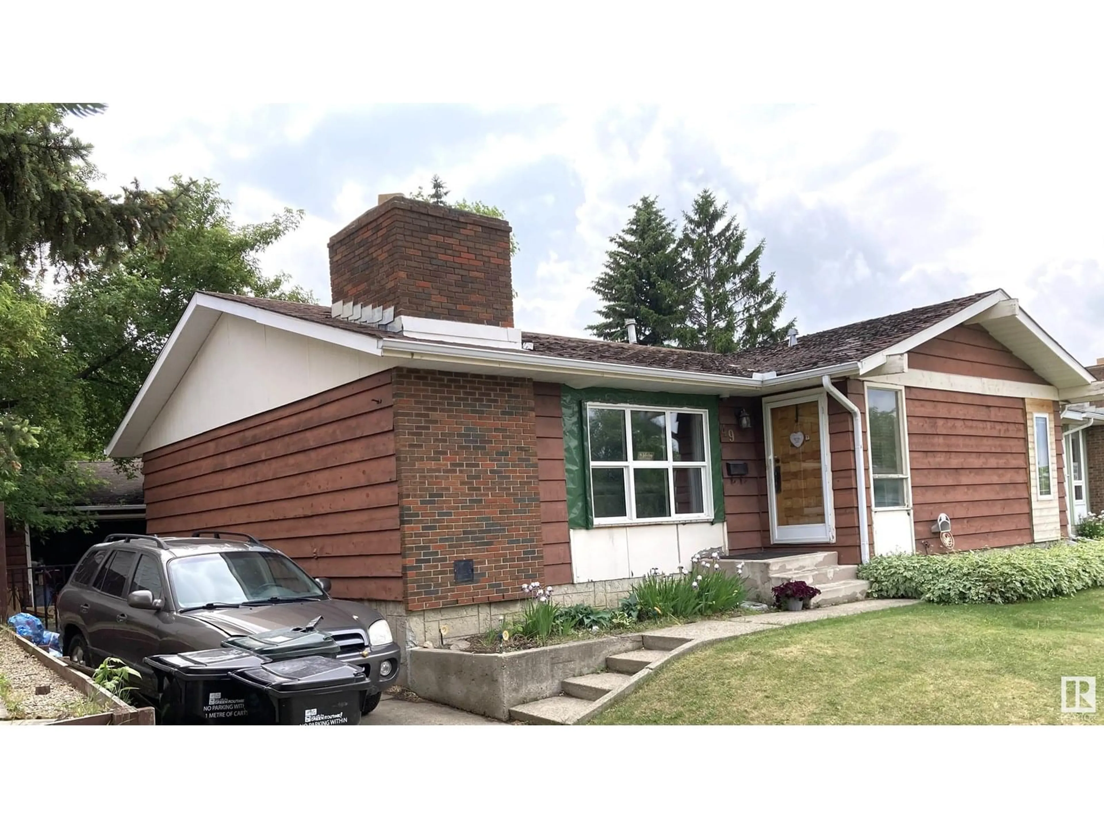 Home with brick exterior material, street for 49 GALLOWAY DR, Sherwood Park Alberta T8A2M1