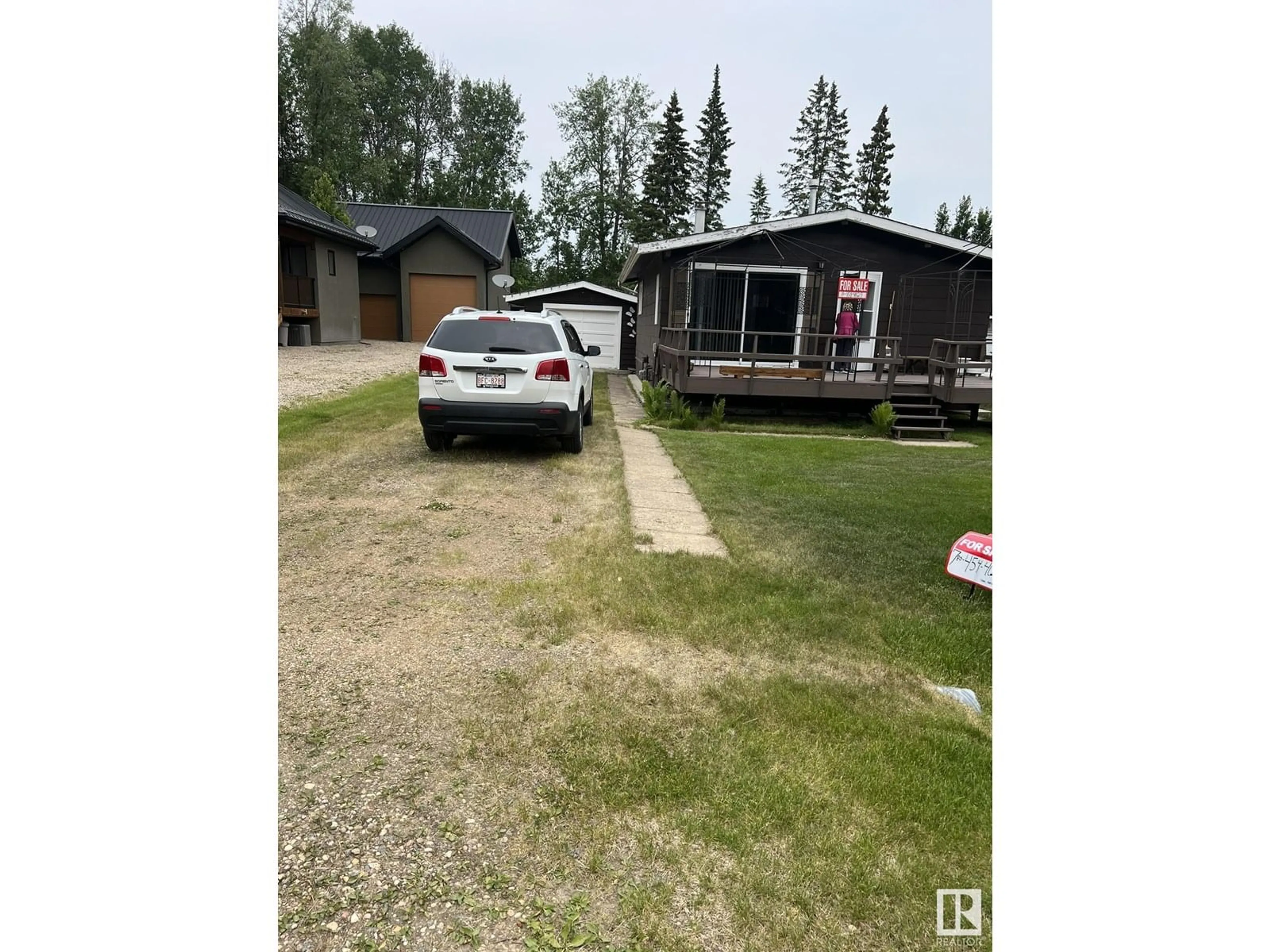 Shed for 603 LONG LAKE DR, Long Lake Alberta T6A0M0