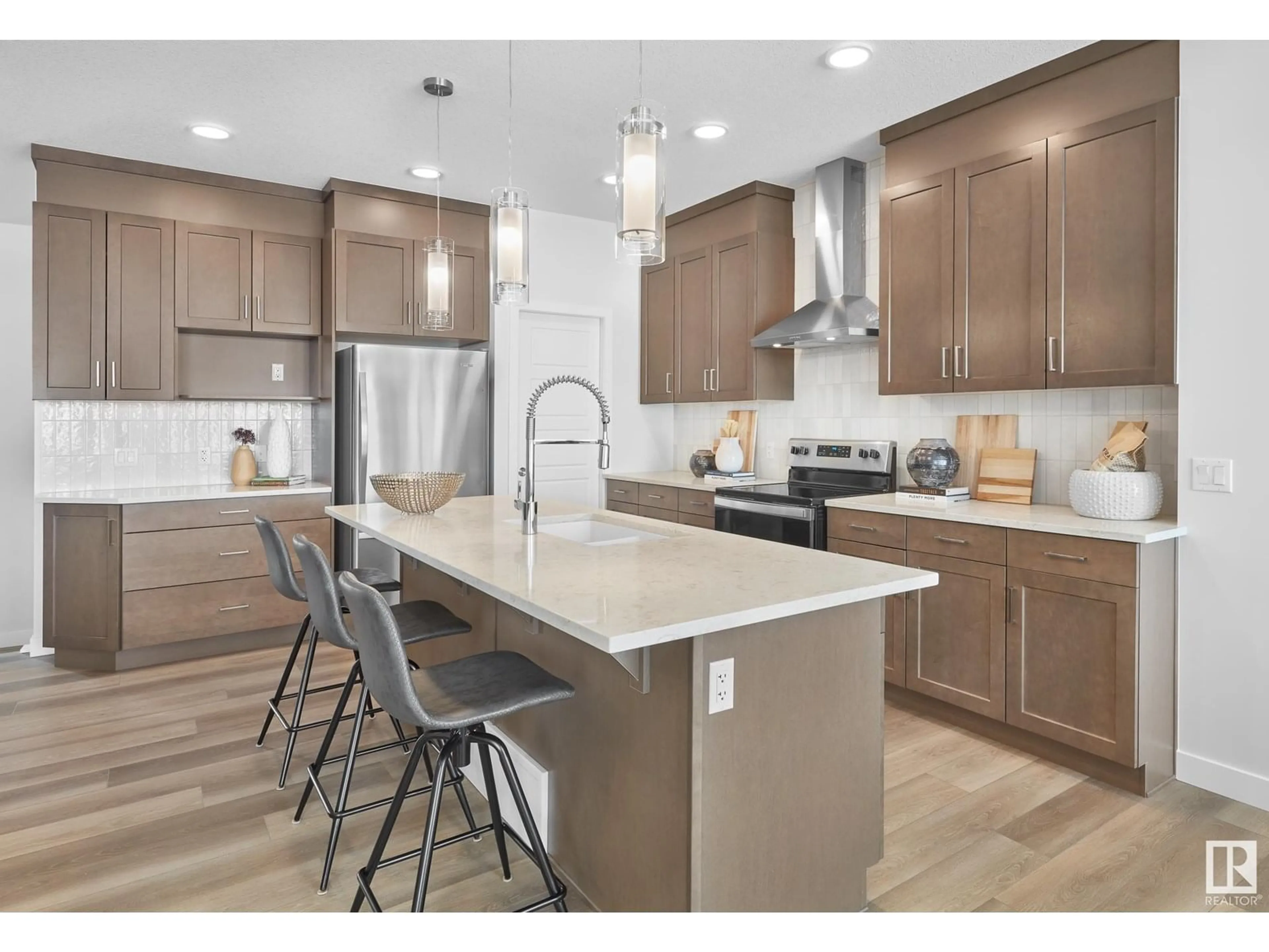 Open concept kitchen, unknown for 4811 CAWSEY TC, Edmonton Alberta T6W5M7