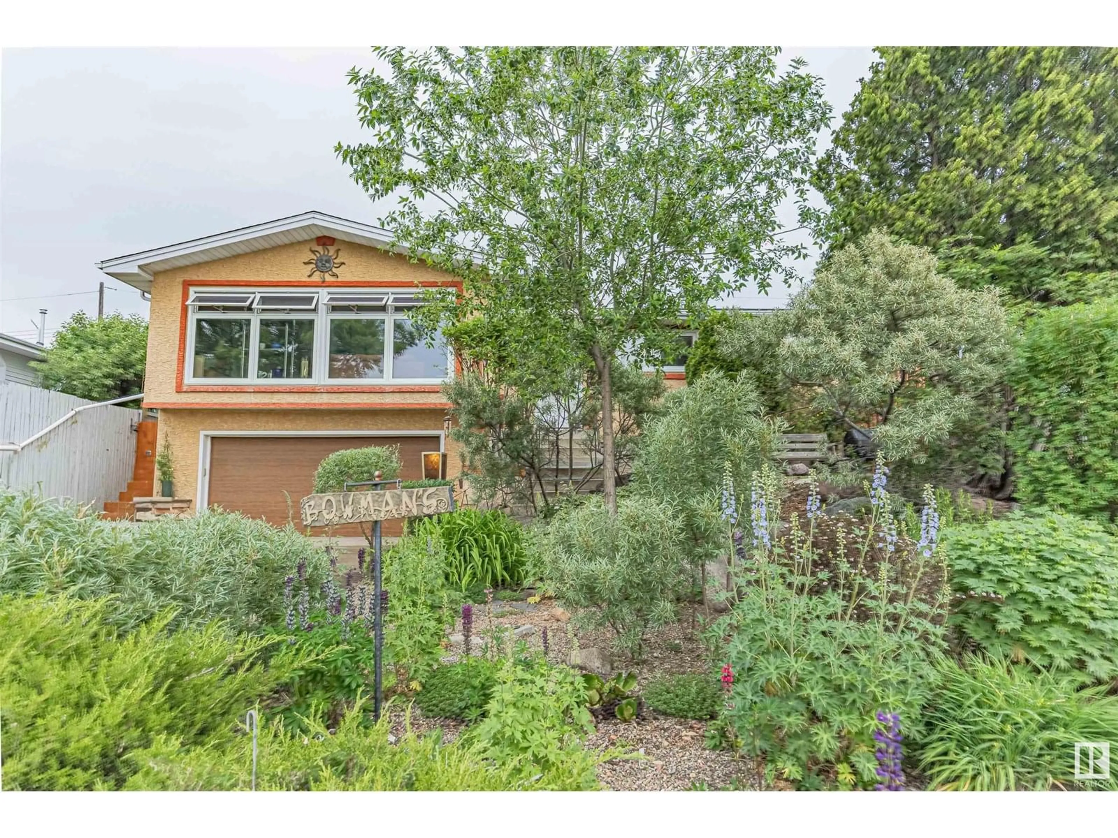 Unknown for 6920 DELWOOD RD, Edmonton Alberta T5C3A5