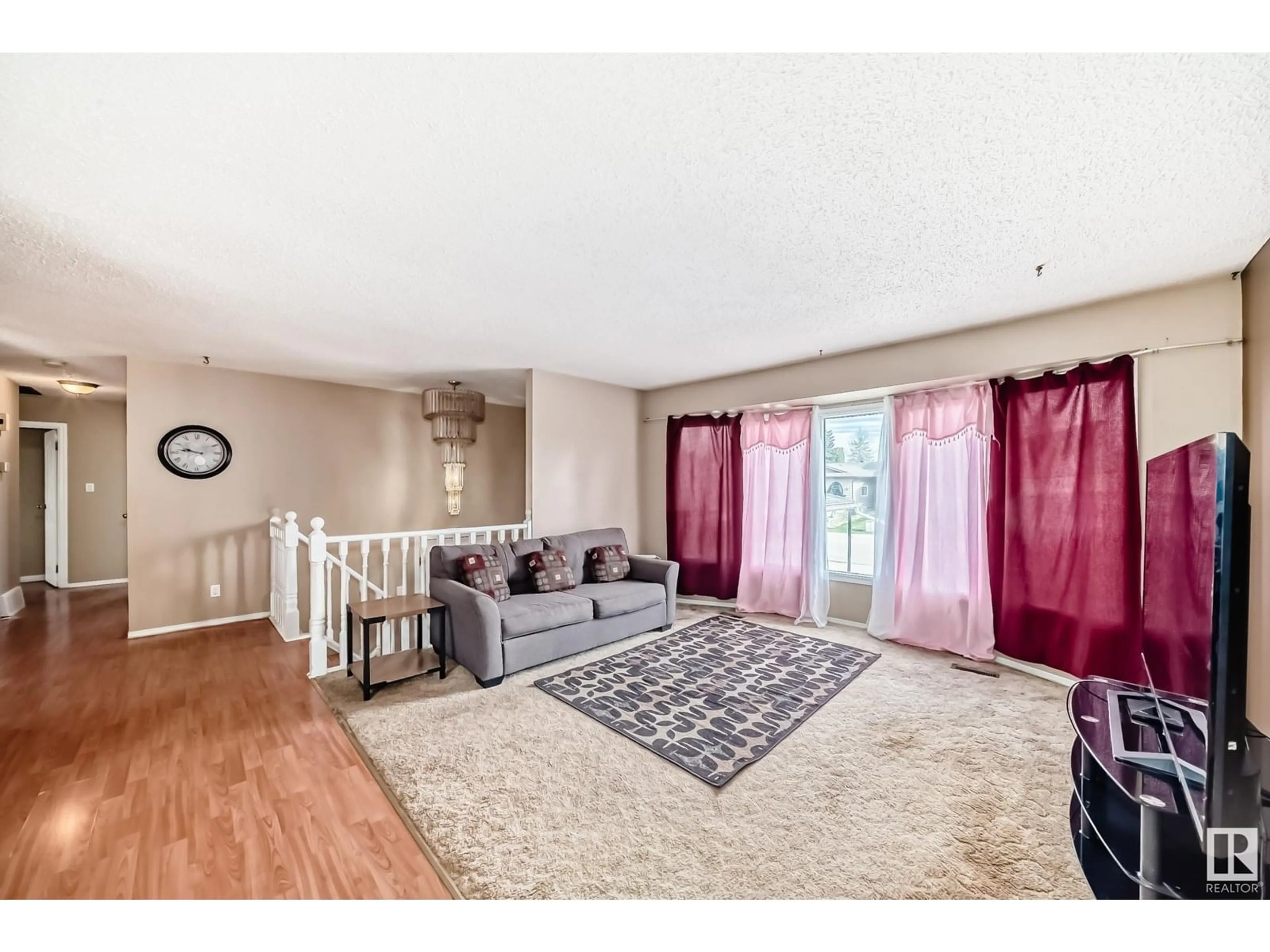 Living room with furniture, unknown for 18623 62A AV, Edmonton Alberta T5T2T4