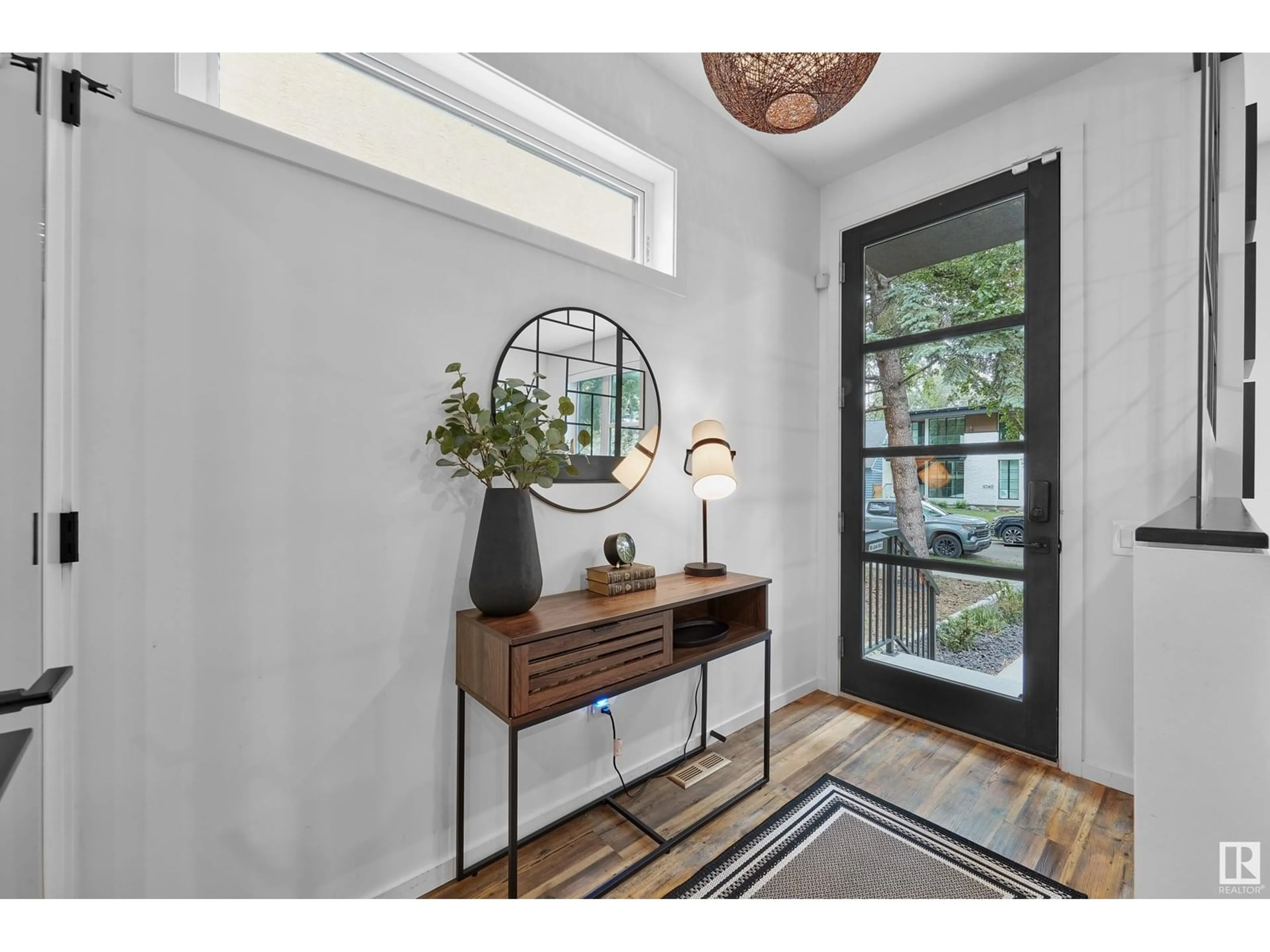 Indoor entryway for NW - 10419 133 ST, Edmonton Alberta T5N2A2