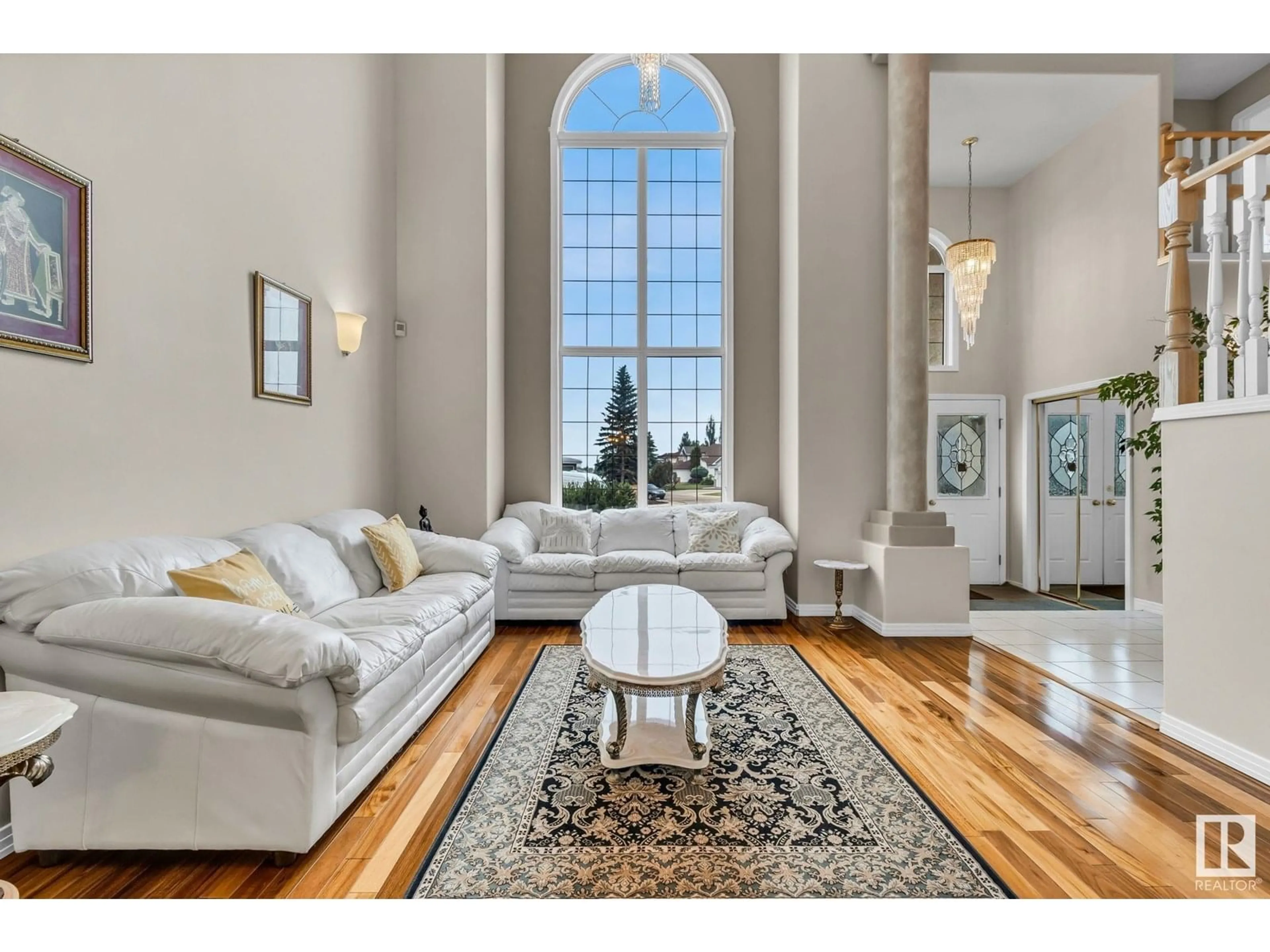 Living room with furniture, unknown for 11205 10 AV, Edmonton Alberta T5J6S8