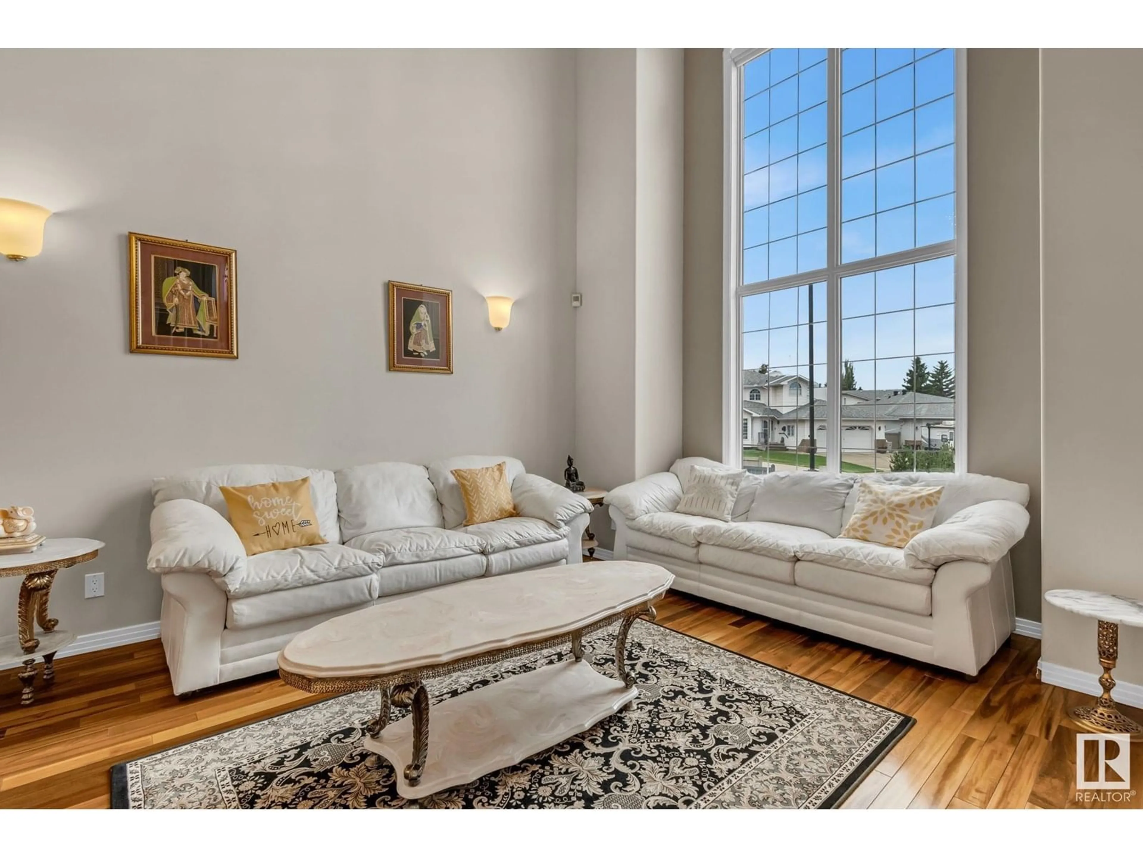 Living room with furniture, unknown for 11205 10 AV, Edmonton Alberta T5J6S8