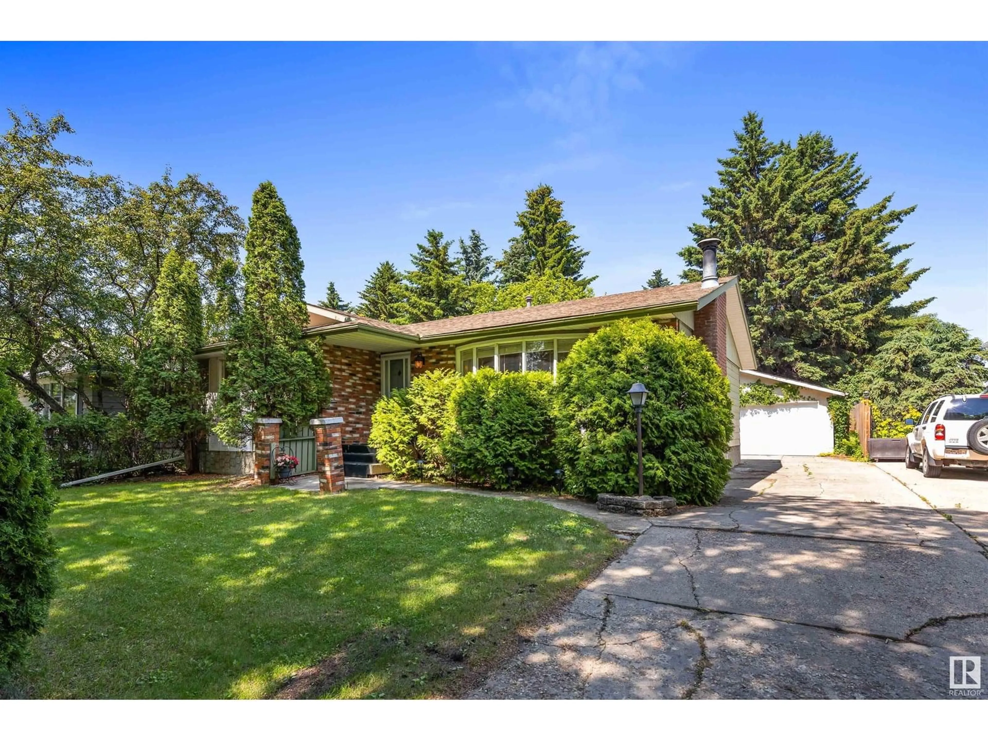 Unknown for 98 FOREST DR, St. Albert Alberta T8N1Z2