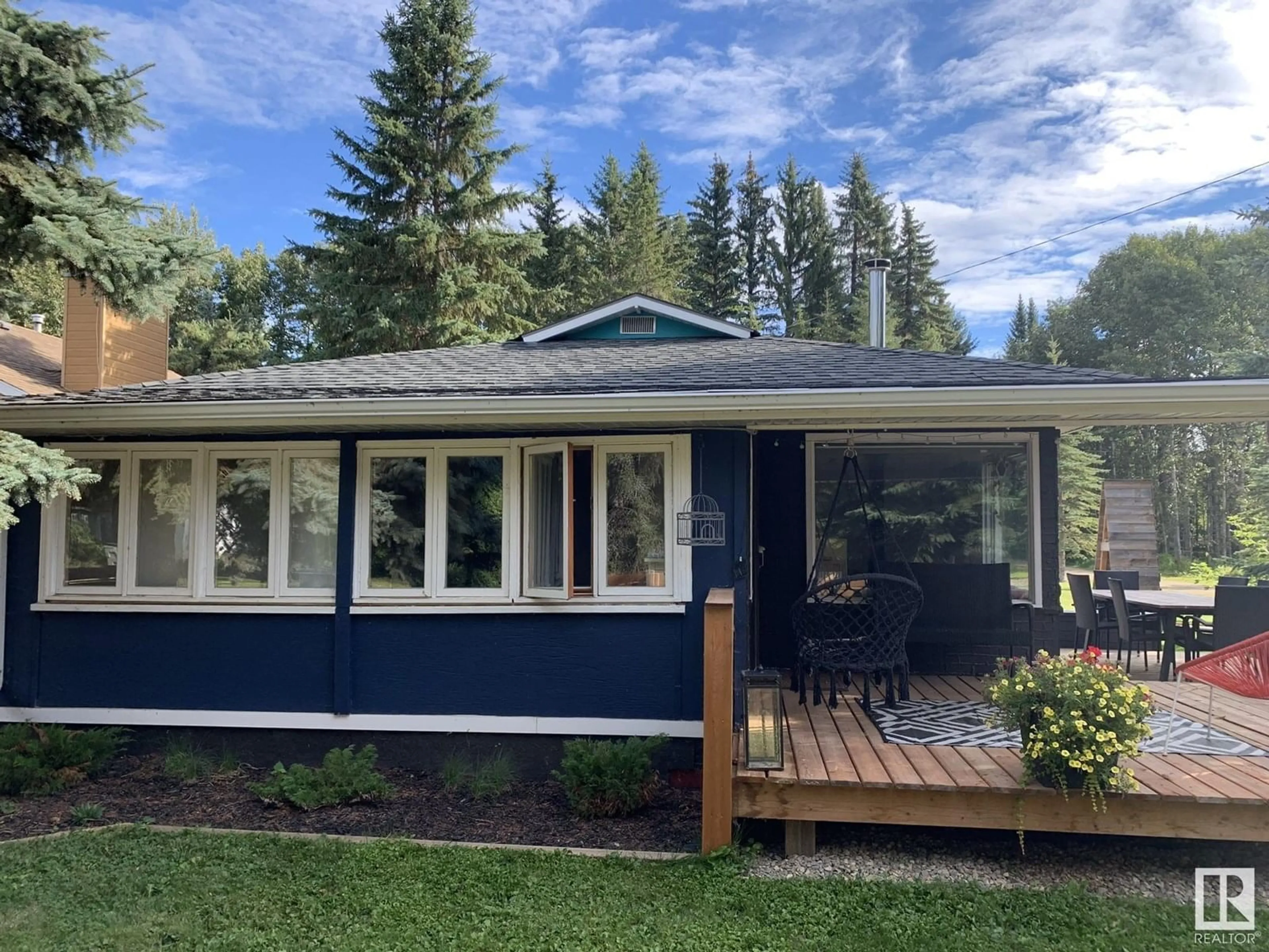 Home with vinyl exterior material, unknown for B15 BEACH AVENUE, Rural Leduc County Alberta T0C2P0