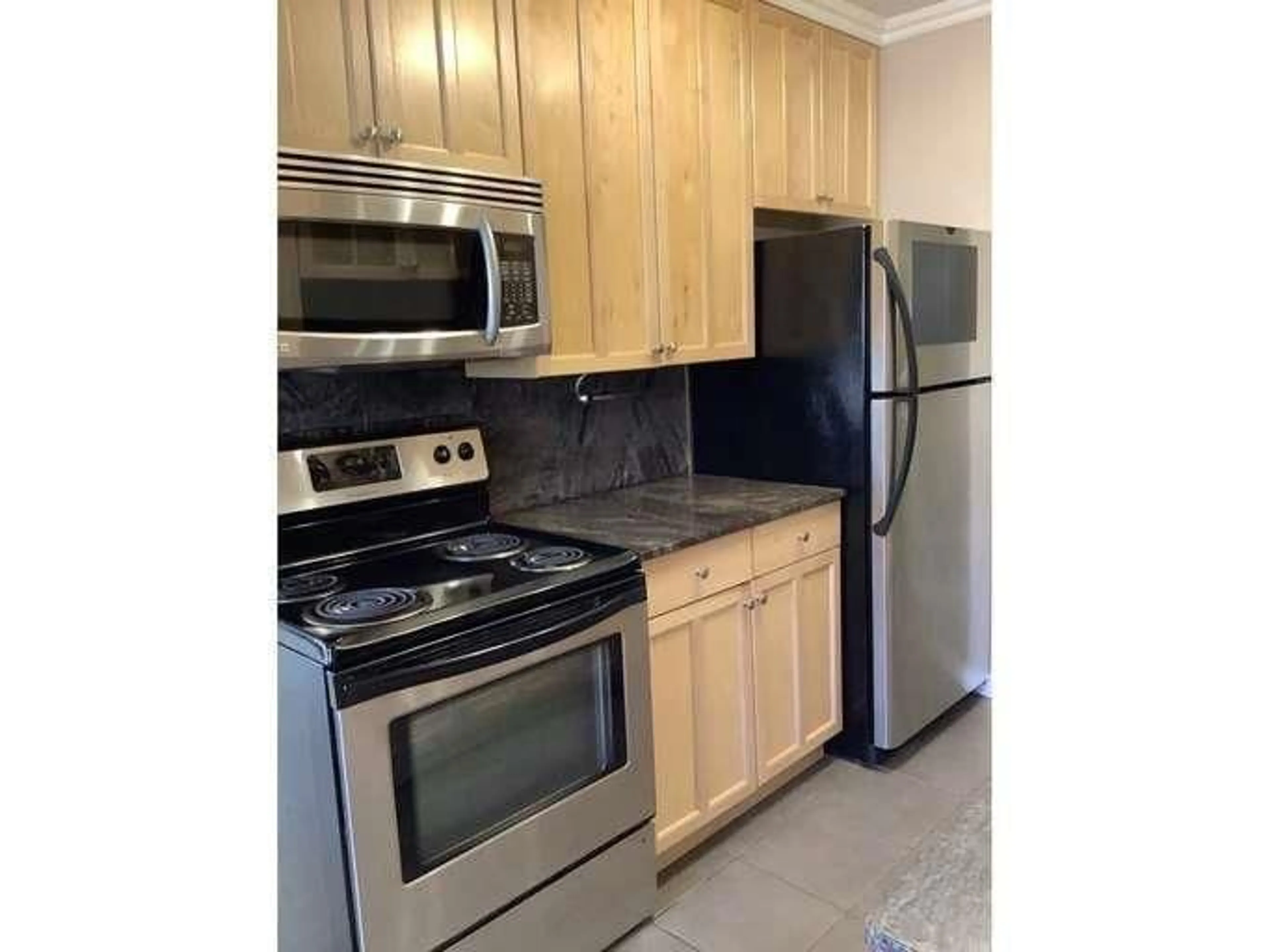 Standard kitchen, unknown for #404 - 9925 83 AV, Edmonton Alberta T6E2B9
