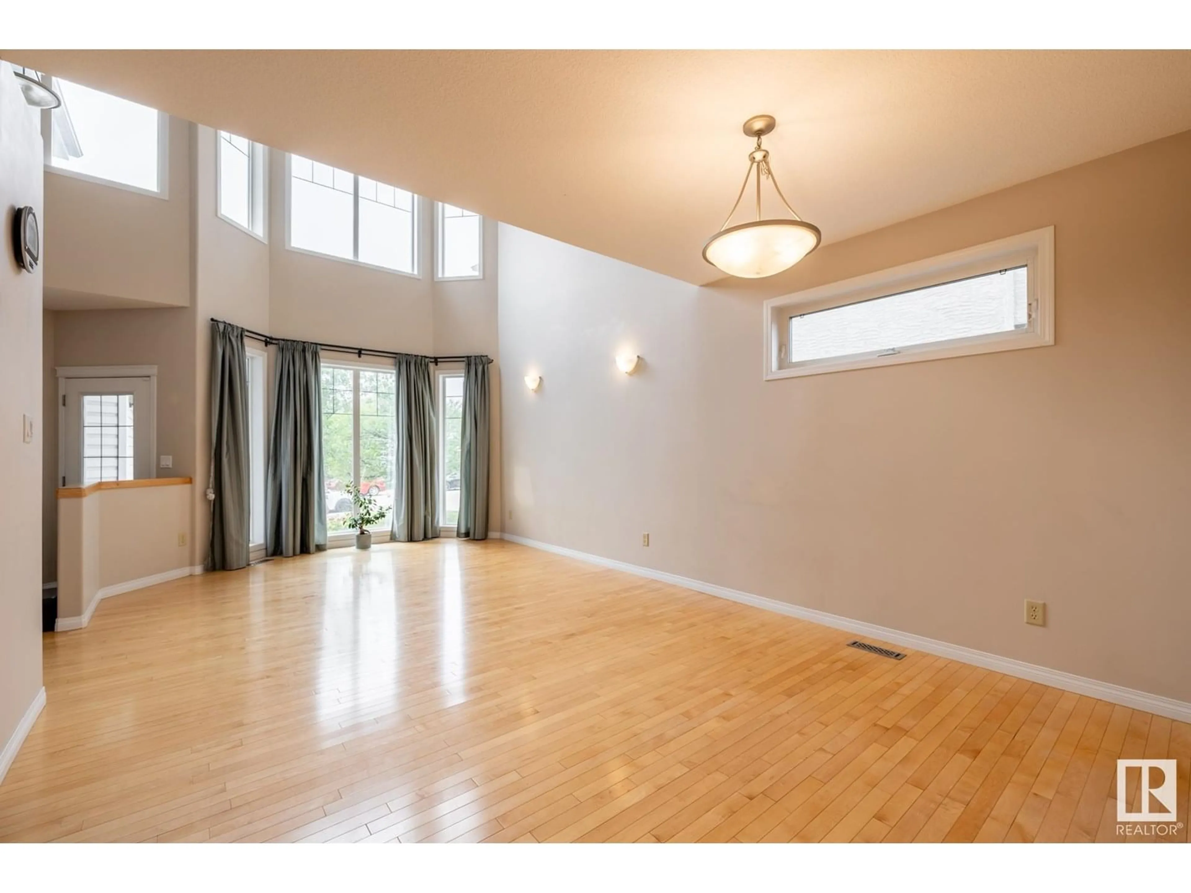 A pic of a room for 1710 HODGSON PL, Edmonton Alberta T6R3R6