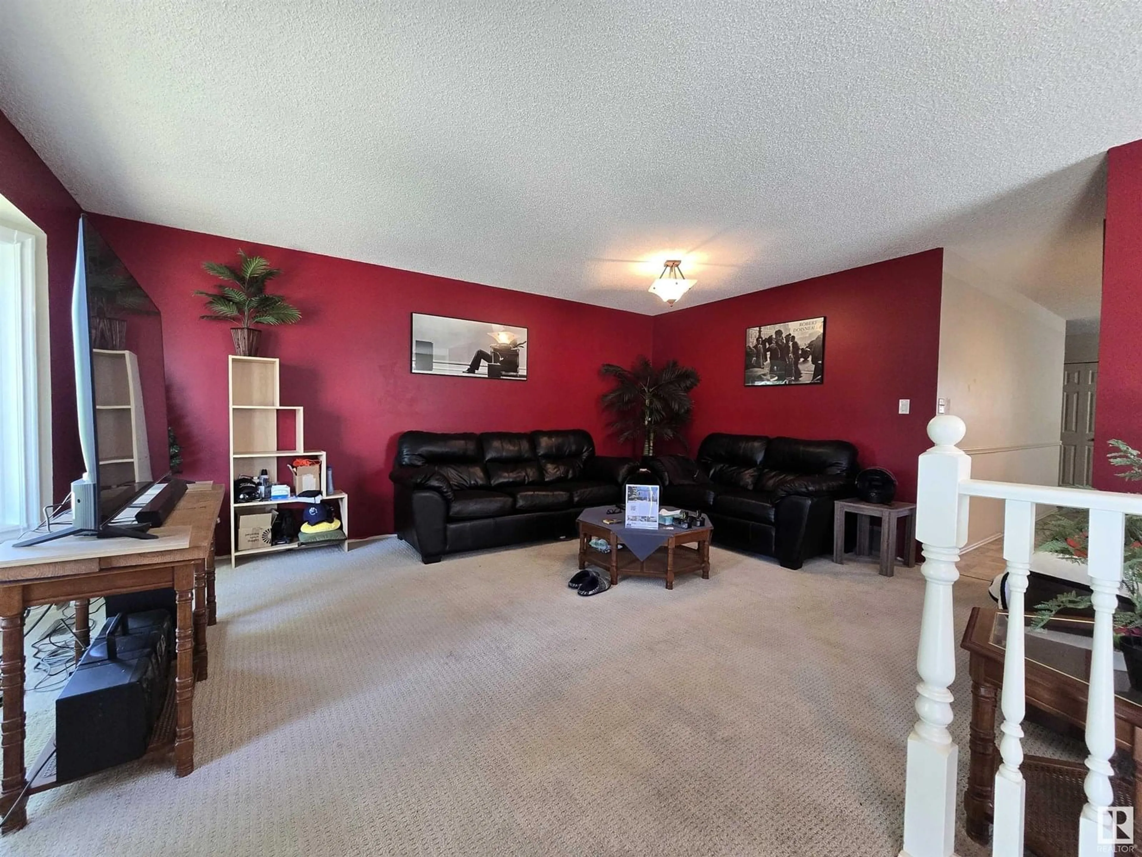 Living room with furniture, unknown for 823 JOHNS CL, Edmonton Alberta T6L6P2