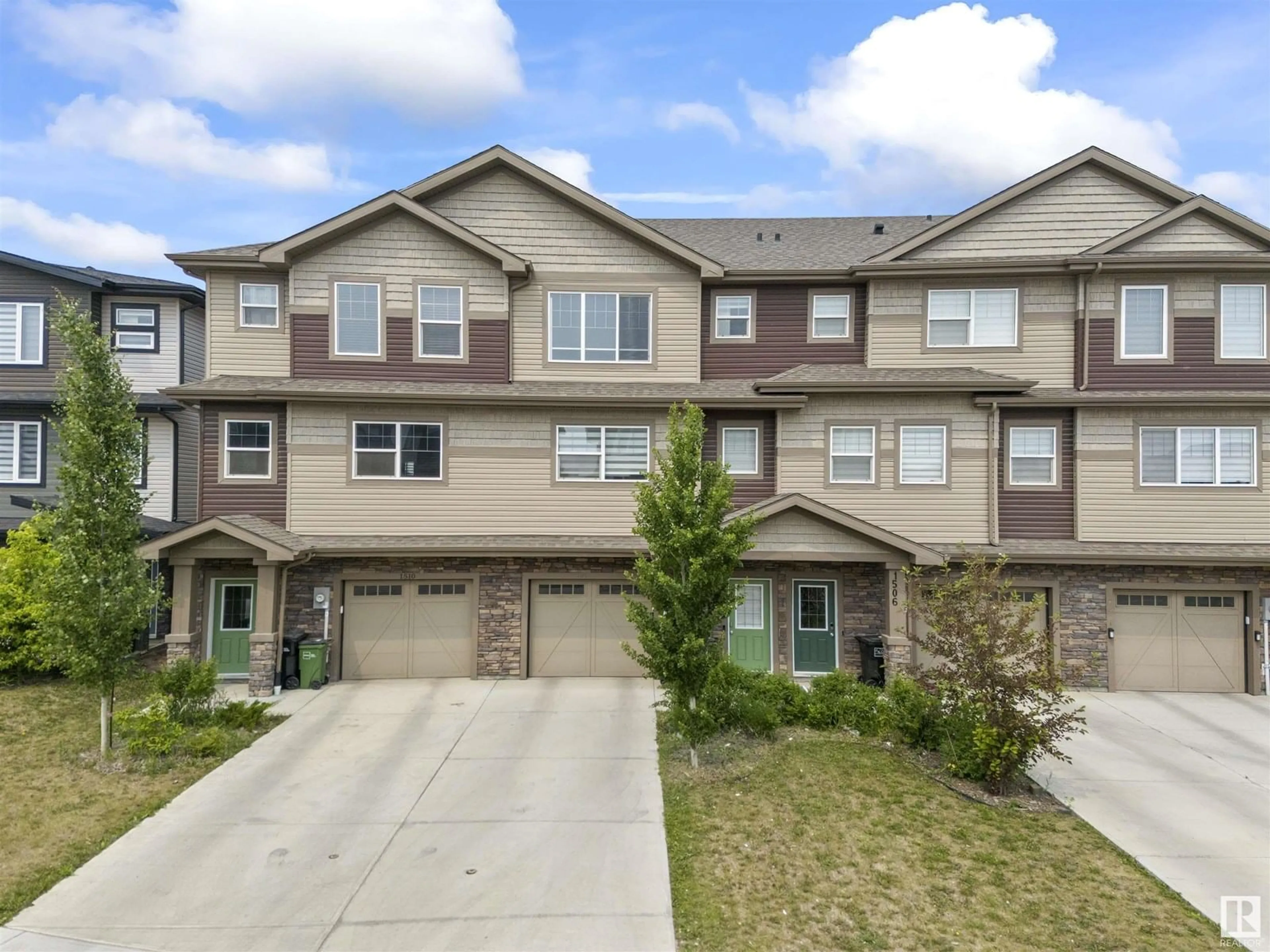 A pic from outside/outdoor area/front of a property/back of a property/a pic from drone, street for SW - 1508 157 ST, Edmonton Alberta T6W4J8
