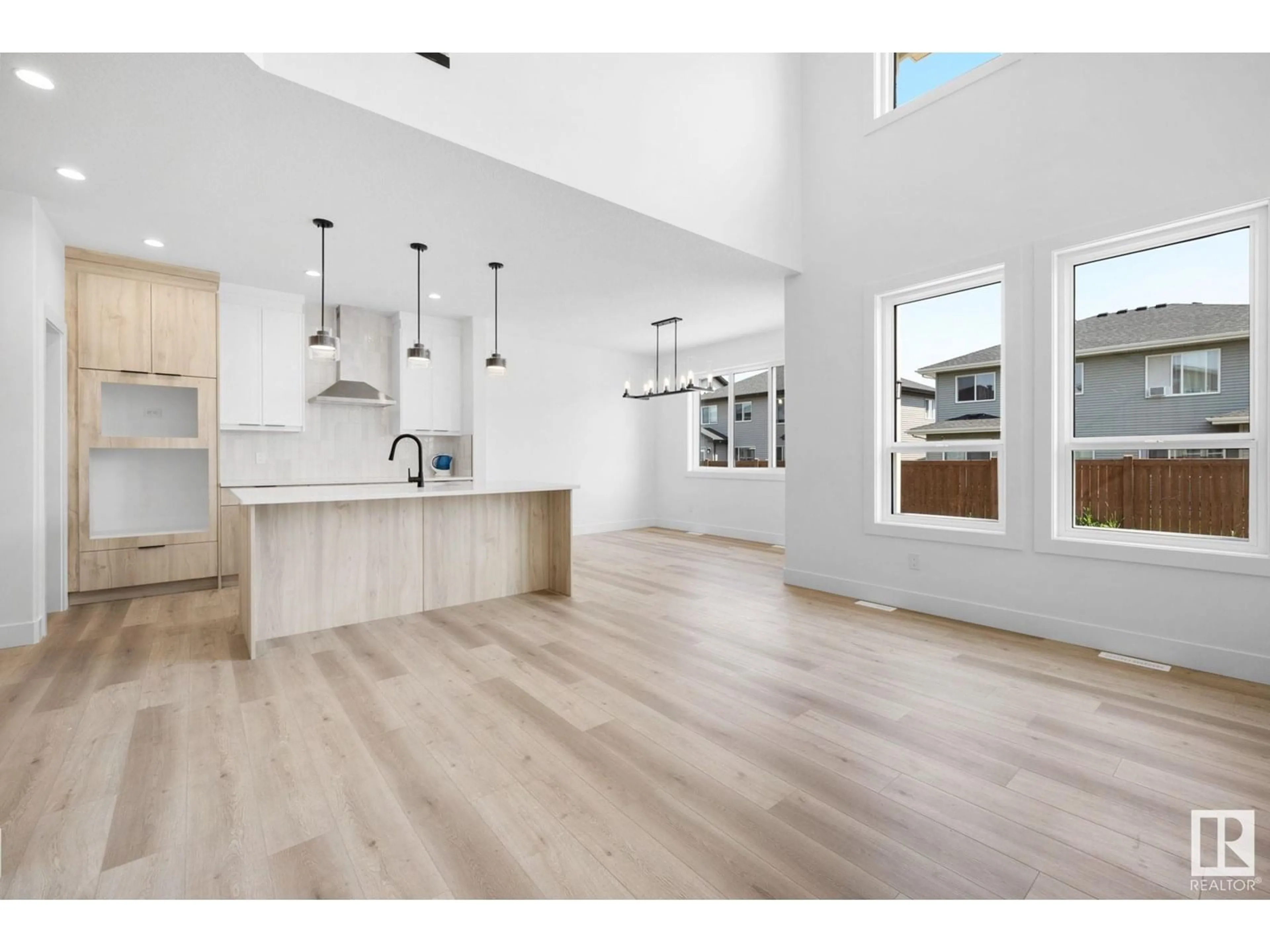 Open concept kitchen, unknown for 171 CALEDON CR, Spruce Grove Alberta T7X4E3
