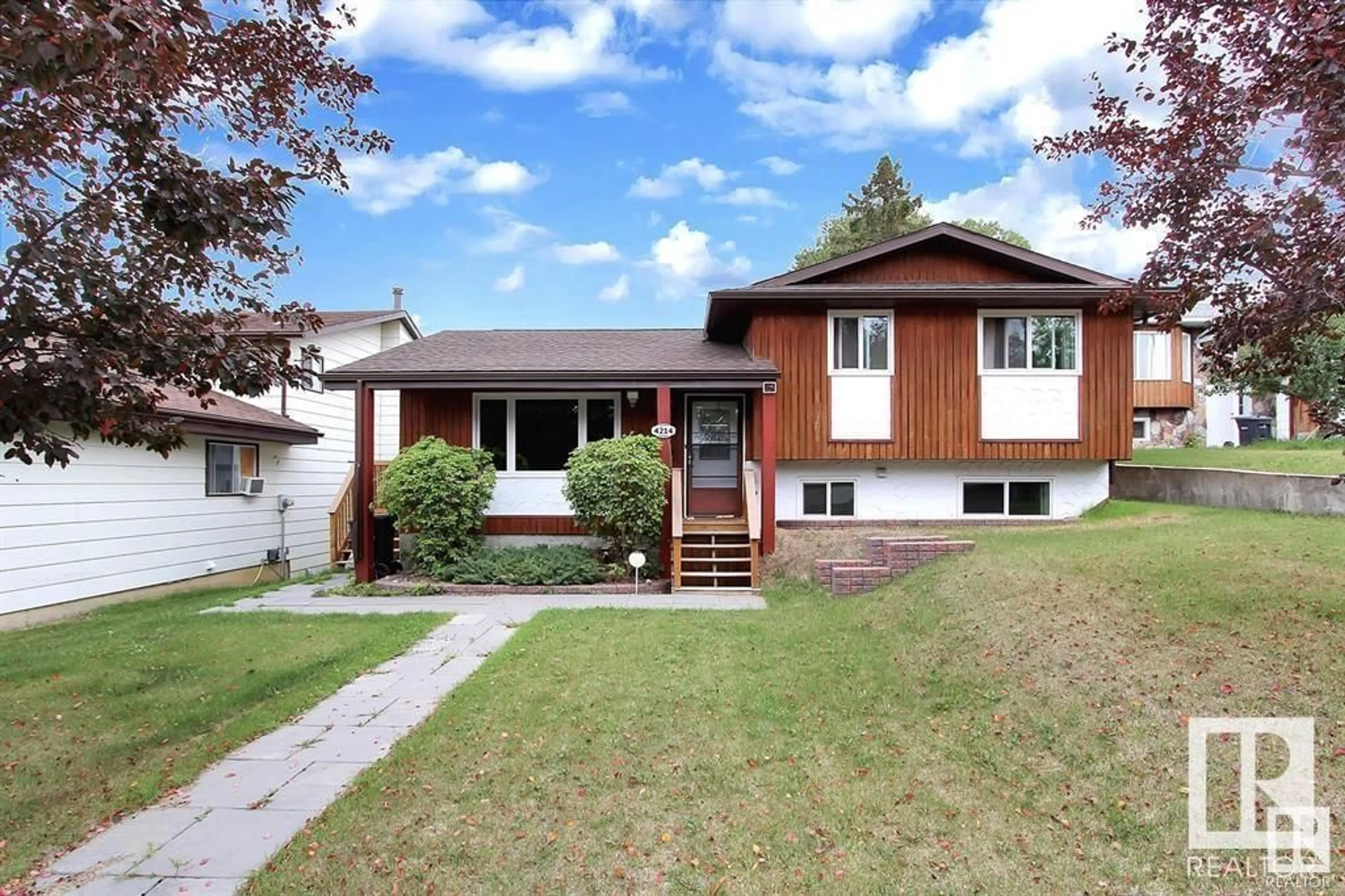 Home with vinyl exterior material, street for 4214 51 AV, Cold Lake Alberta T9M2A1