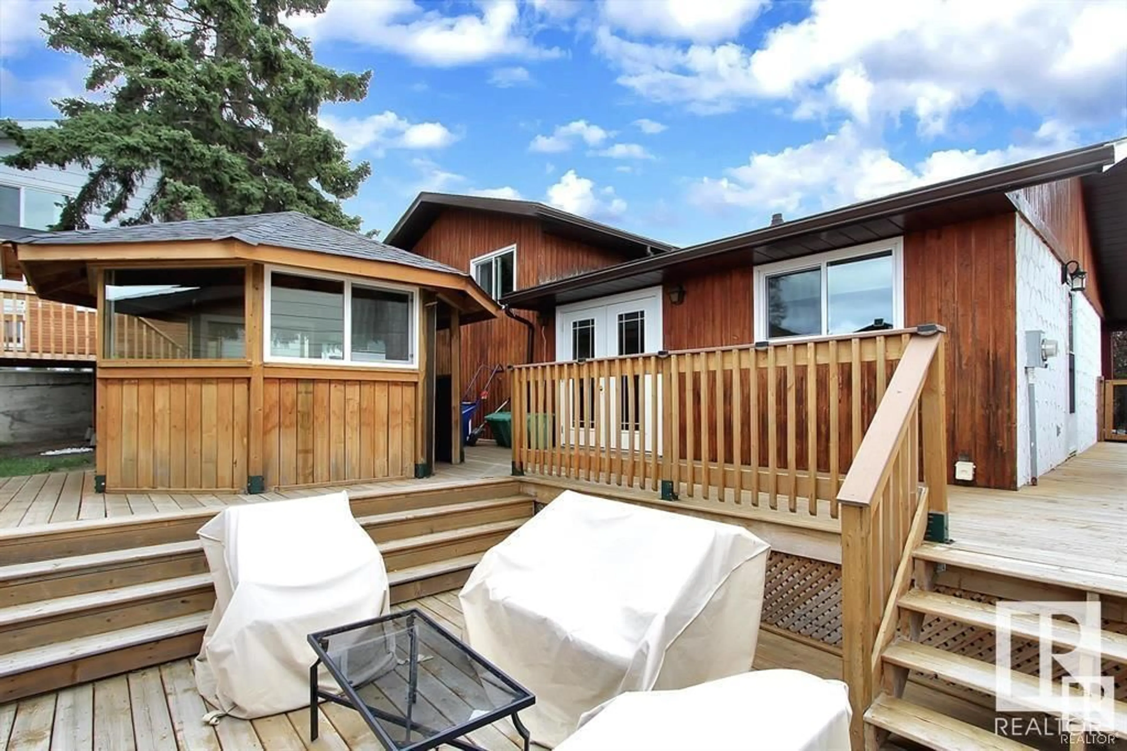 Patio, unknown for 4214 51 AV, Cold Lake Alberta T9M2A1