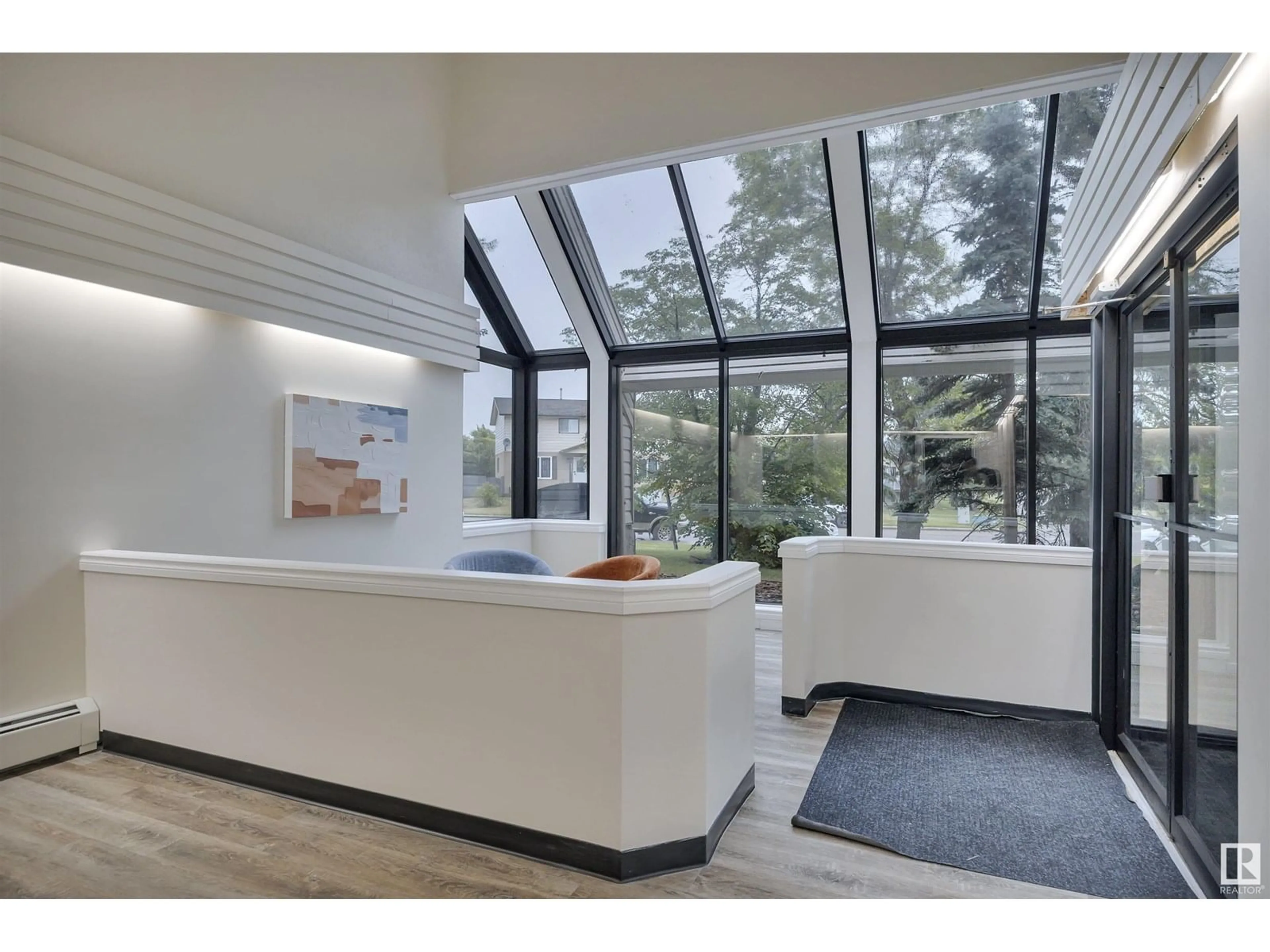Indoor foyer for #106 - 4608 52 AV, Stony Plain Alberta T7Z1N7