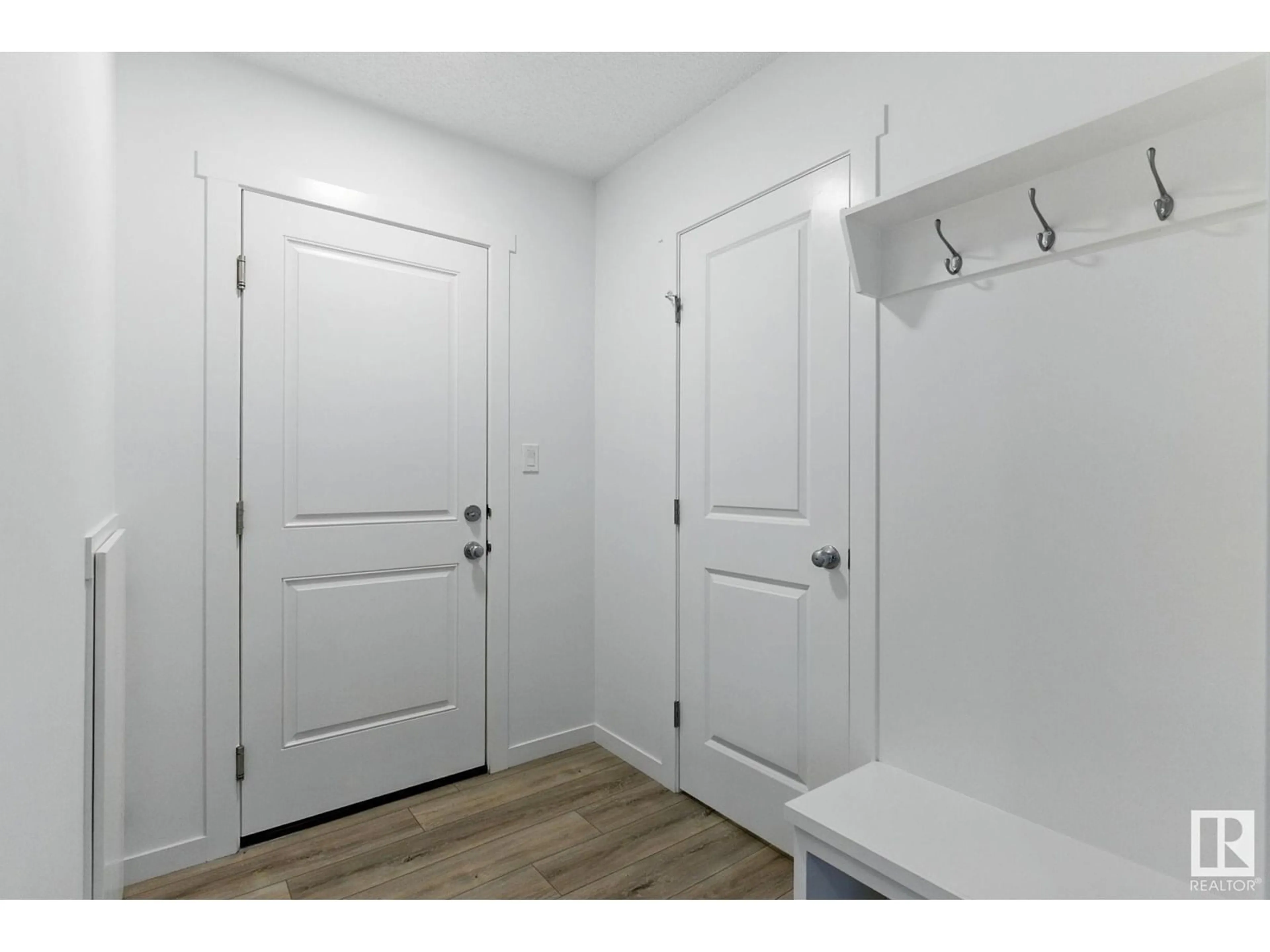 Unknown for 1223 MCLEOD AV, Spruce Grove Alberta T7X4A9