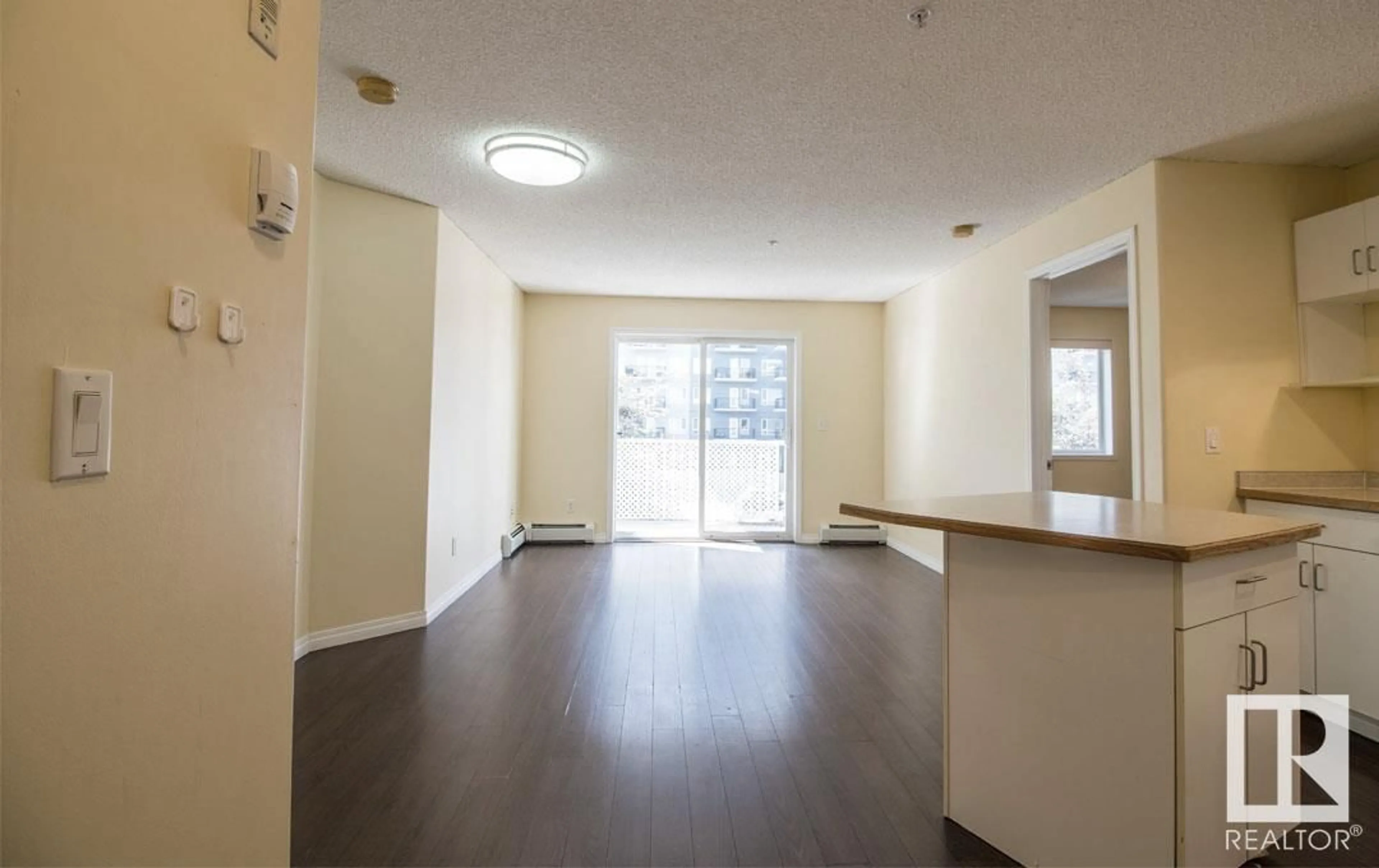 Indoor foyer for #332 - 10535 122 ST, Edmonton Alberta T5N4B7