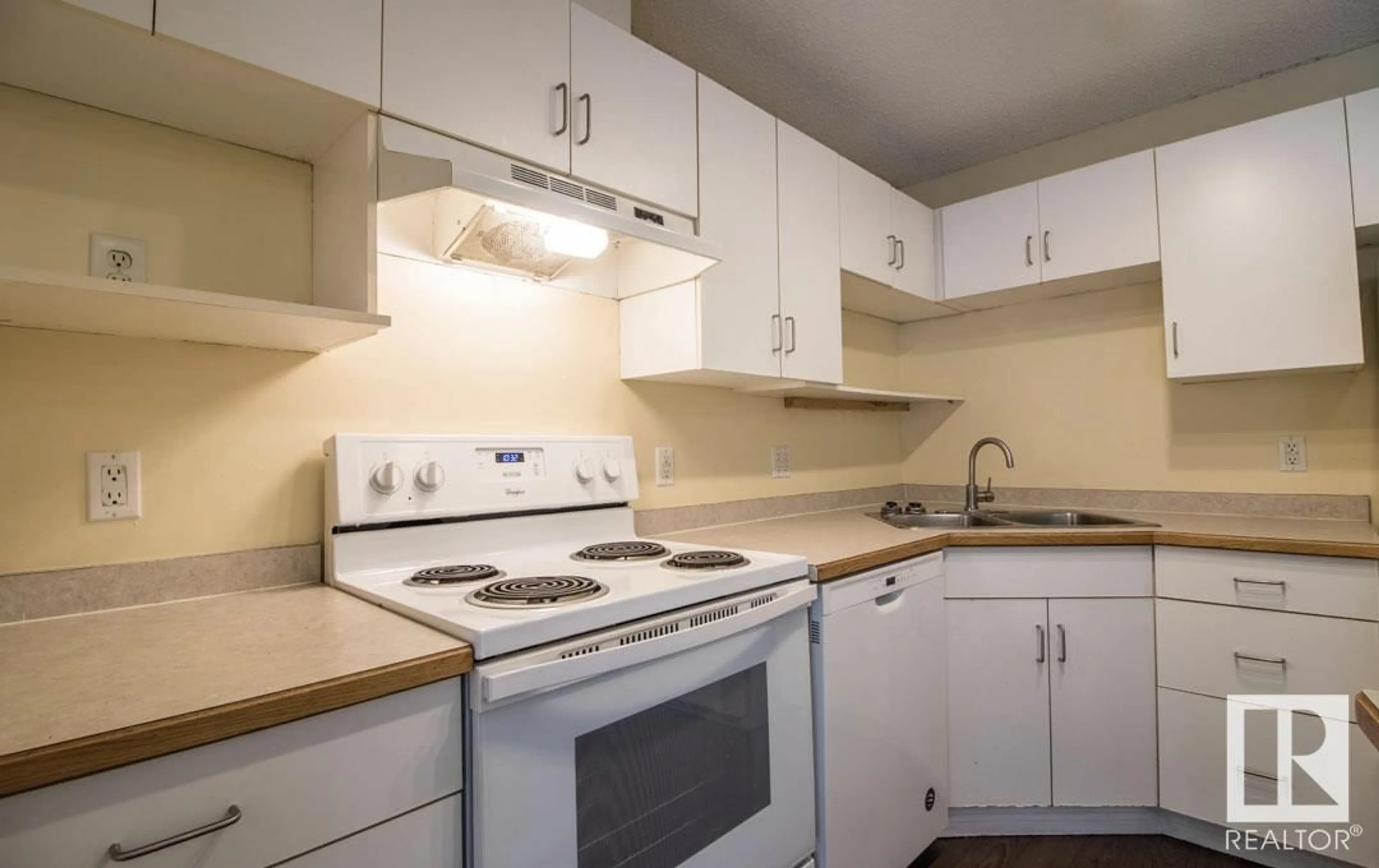 Standard kitchen, unknown for #332 - 10535 122 ST, Edmonton Alberta T5N4B7