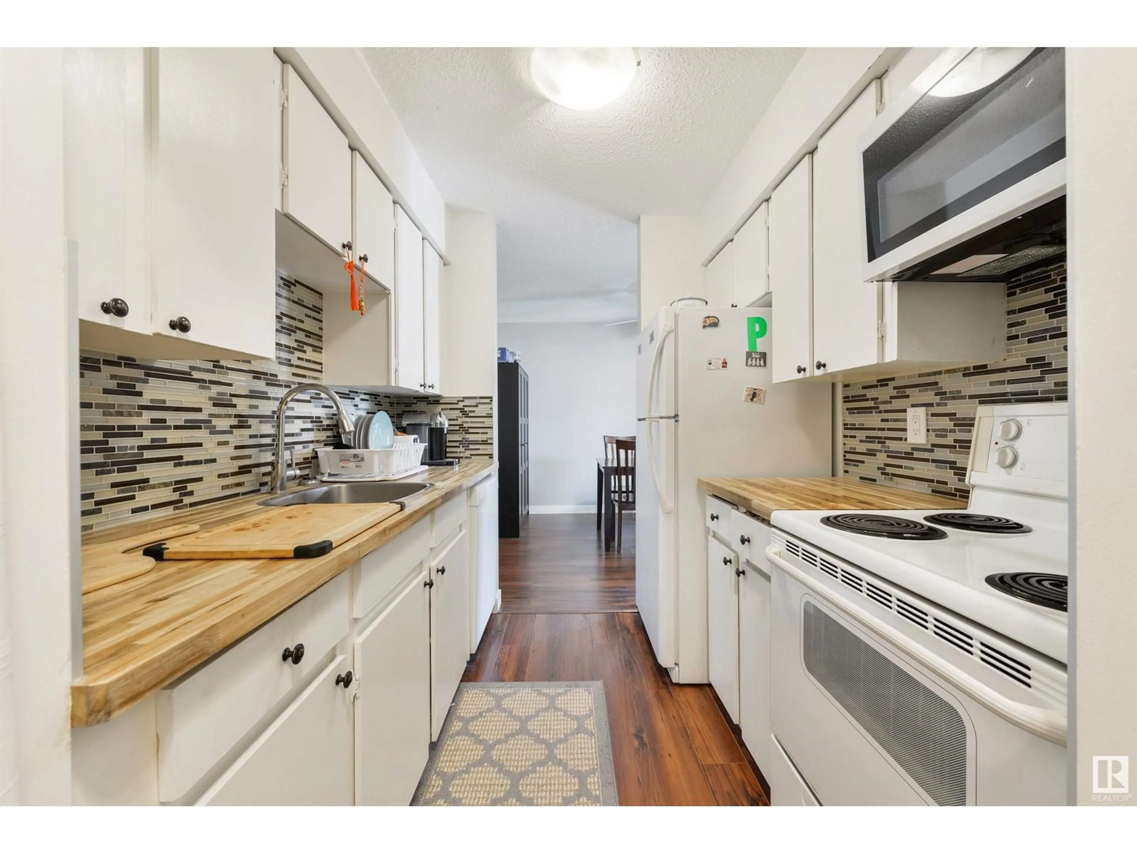 Unknown for #109 - 14707 53 AV, Edmonton Alberta T6H5C9