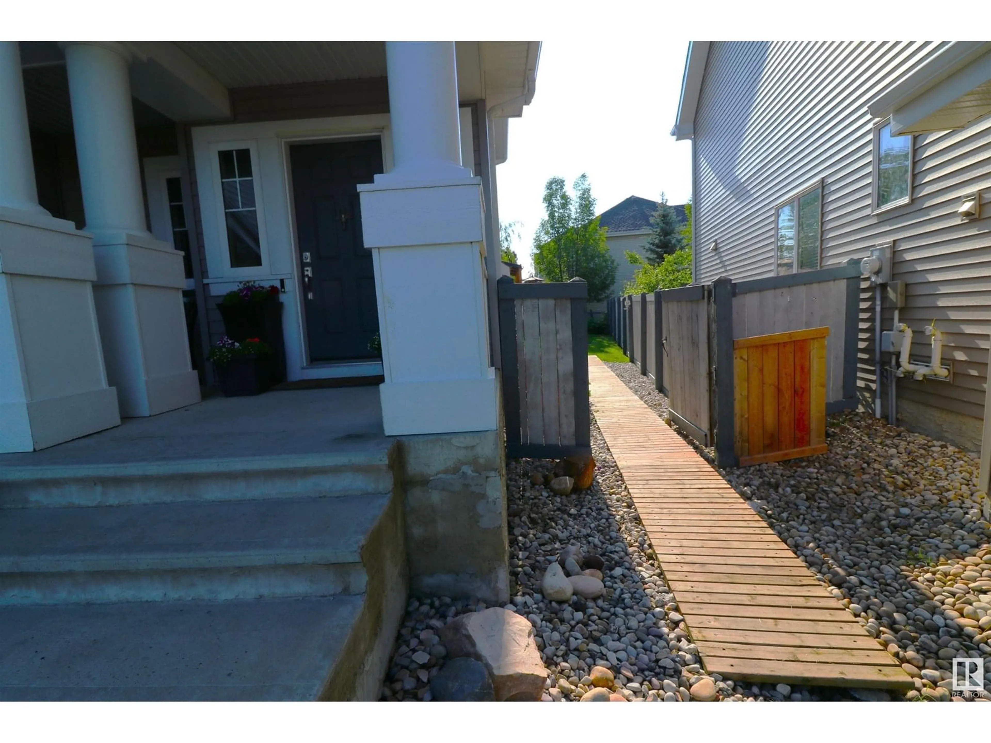 Unknown for 4278 SAVARYN DR, Edmonton Alberta T6X0P4