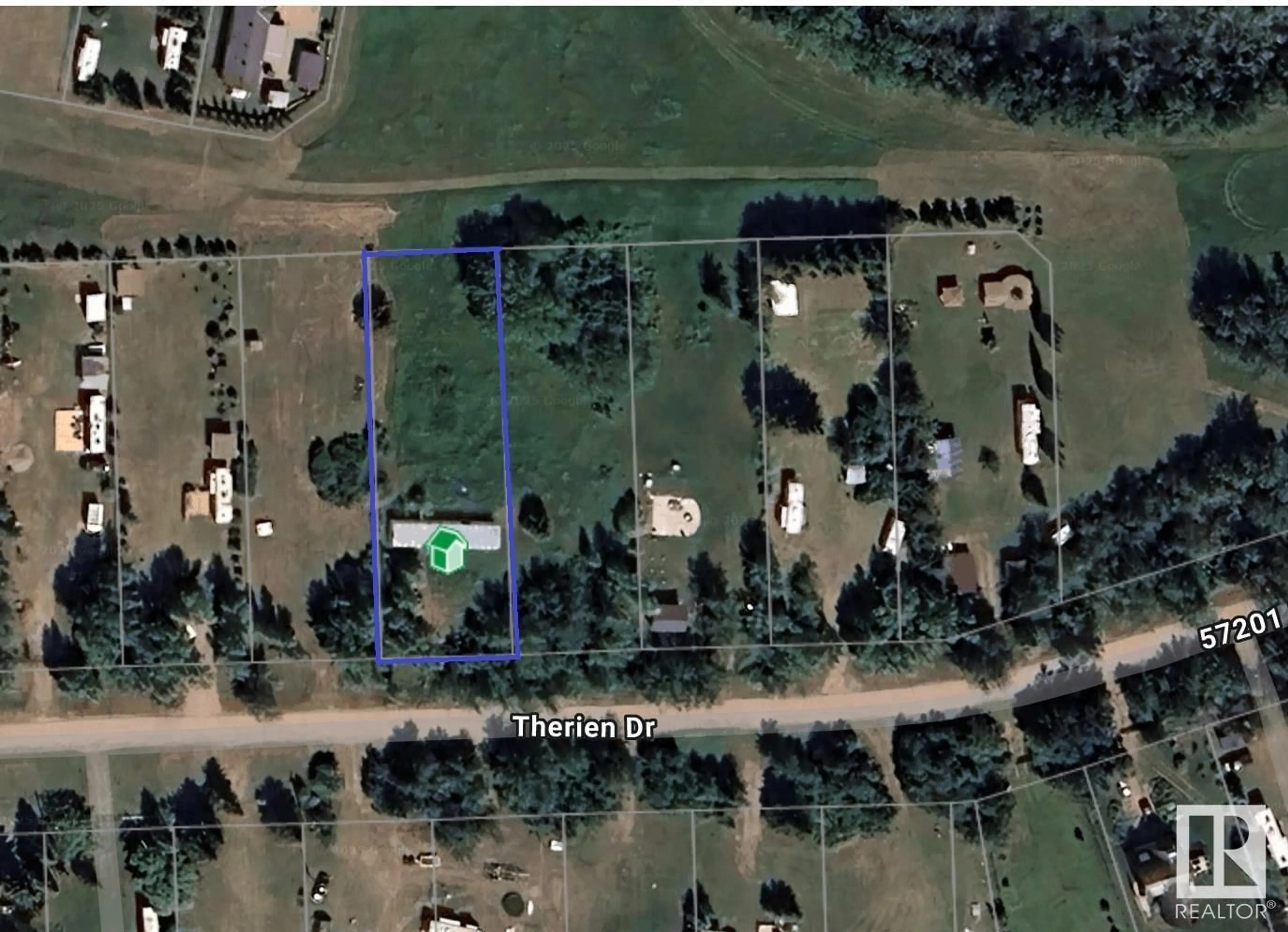 A pic from outside/outdoor area/front of a property/back of a property/a pic from drone, street for 102 - 57201 RNG RD, Rural St. Paul County Alberta T0A2G0
