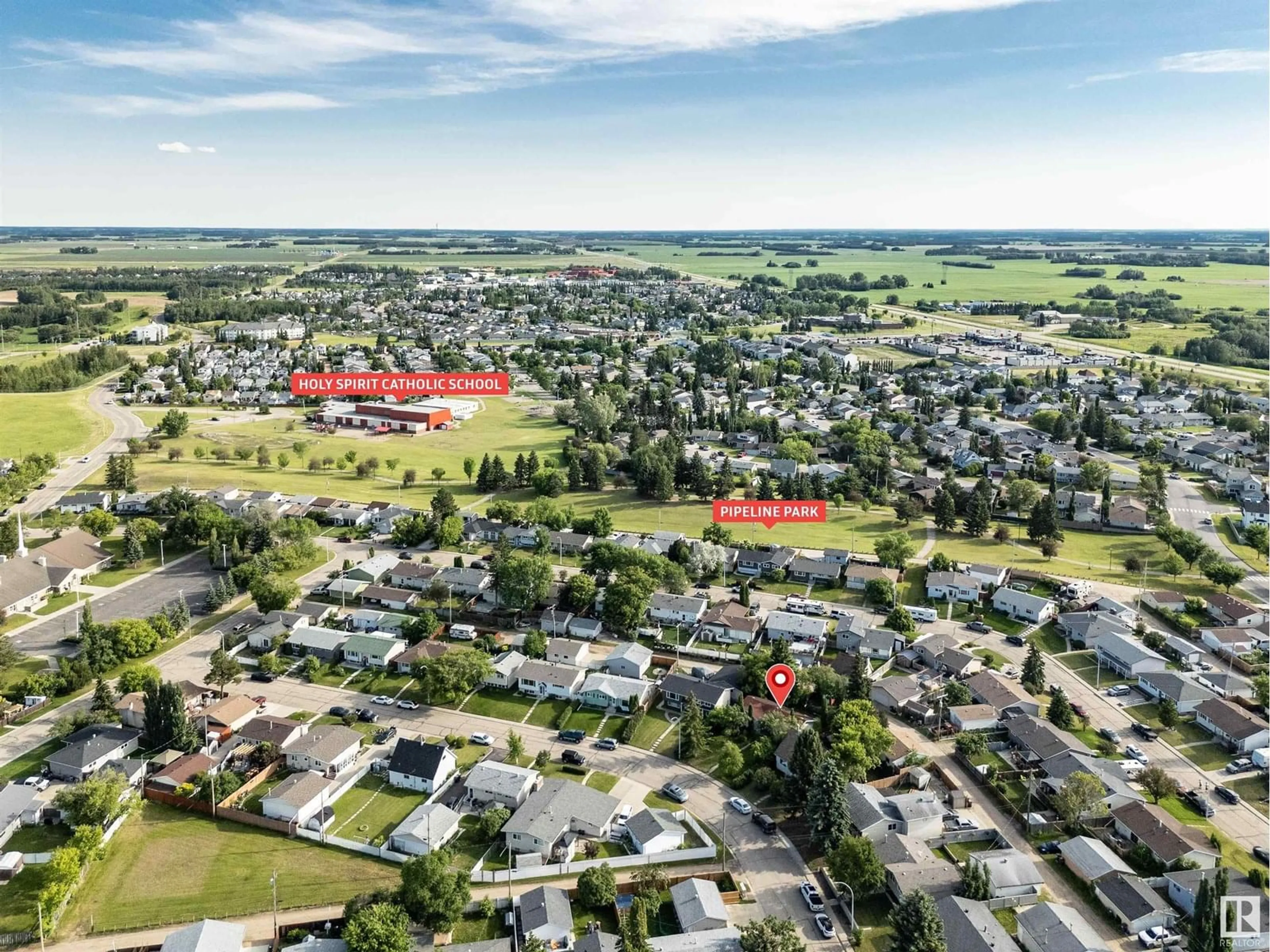 A pic from outside/outdoor area/front of a property/back of a property/a pic from drone, unknown for 46 WAPITI DR, Devon Alberta T9G1R1