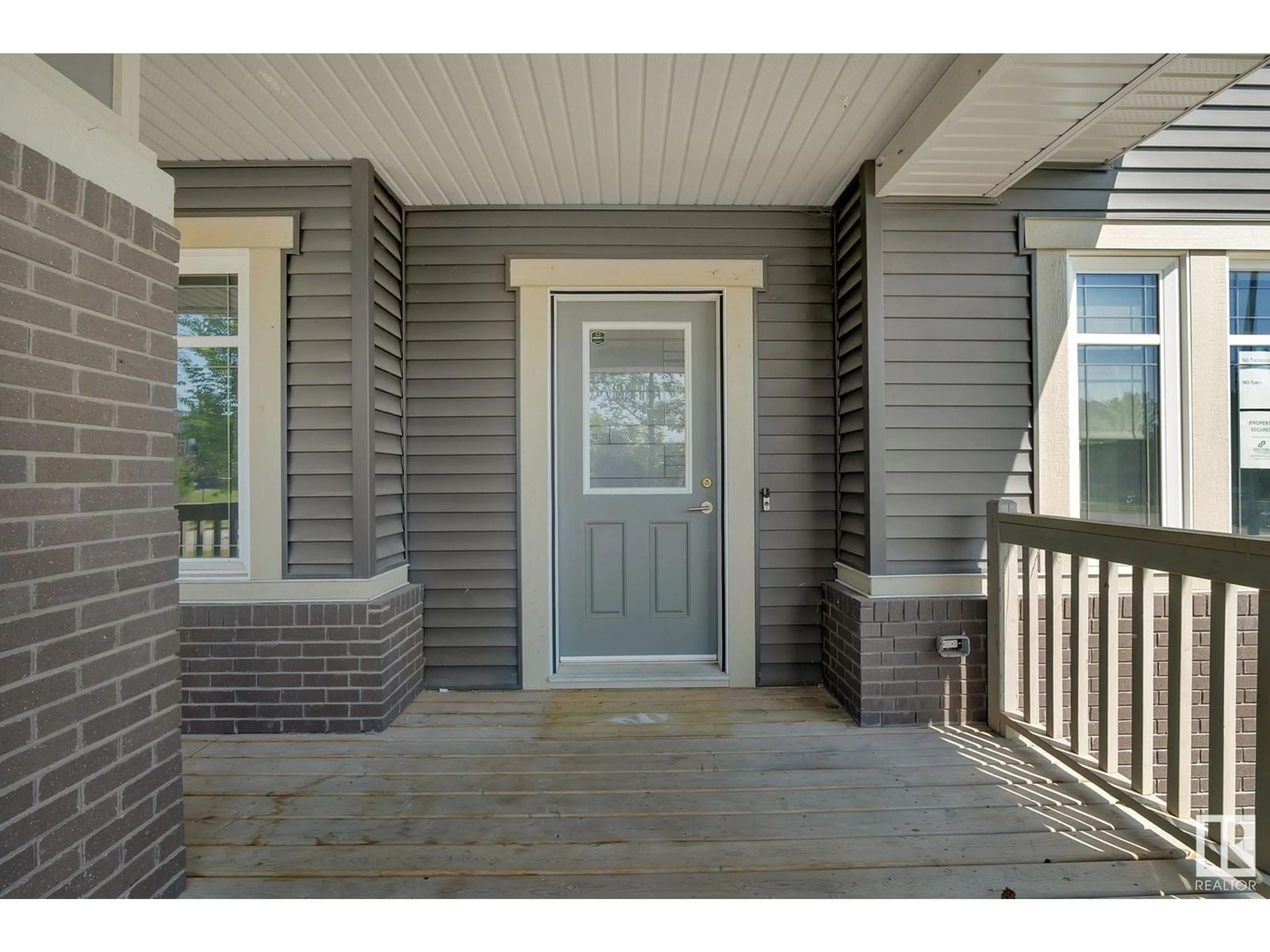 Indoor entryway for 2250 ASPEN TR, Sherwood Park Alberta T8H0W4