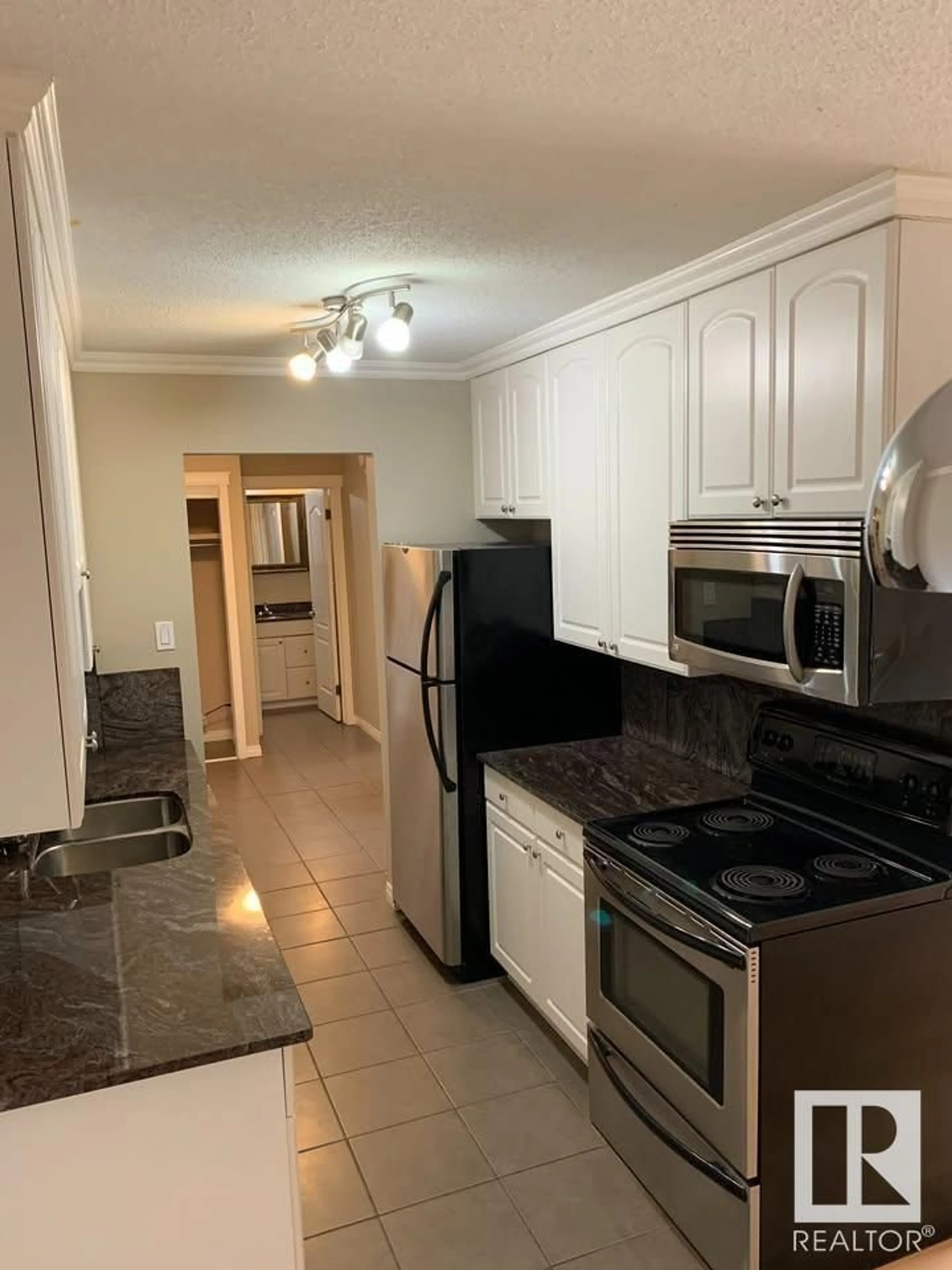Standard kitchen, ceramic/tile floor for #407 - 9925 83 AV, Edmonton Alberta T6E2B9