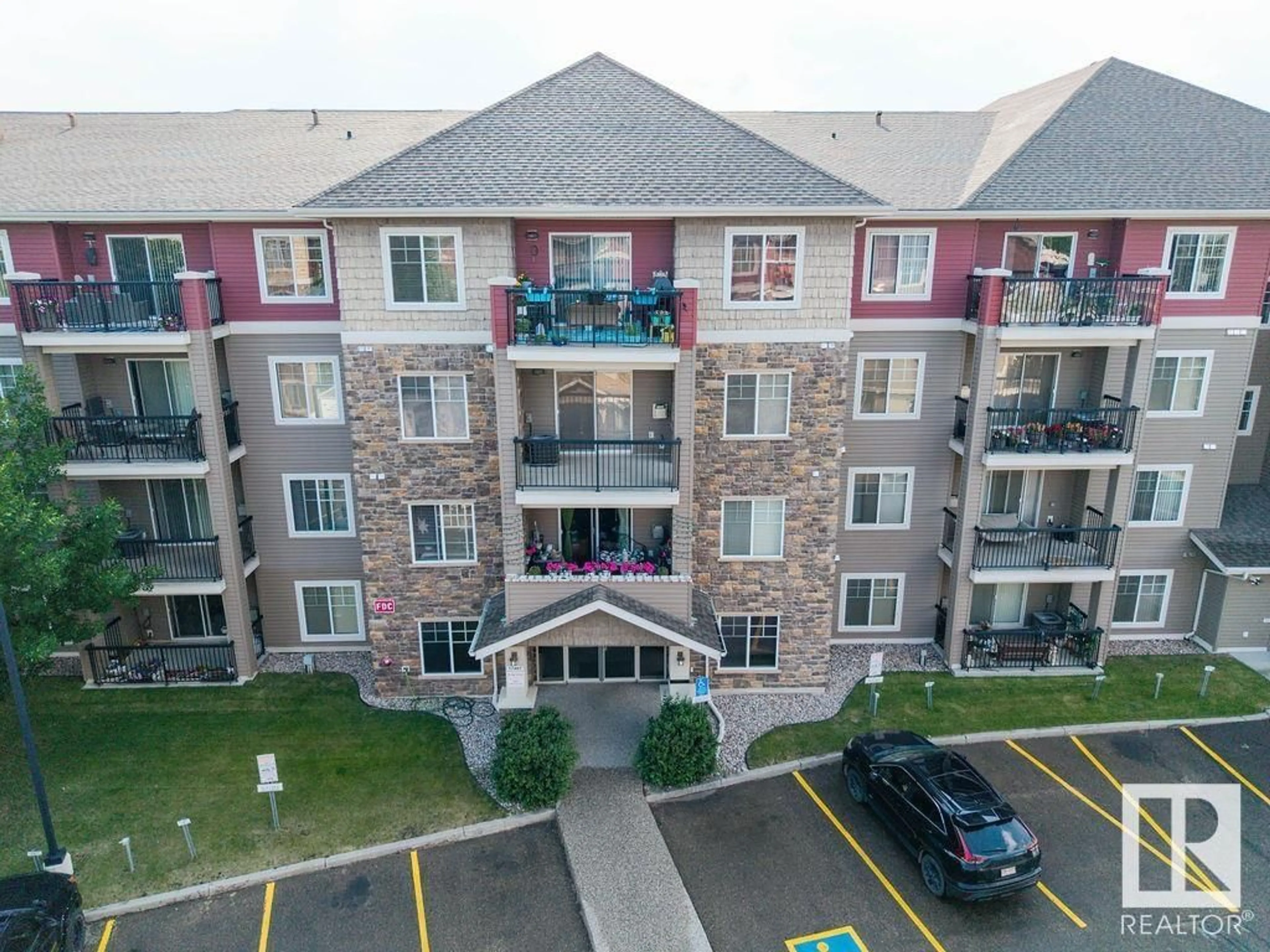 A pic from outside/outdoor area/front of a property/back of a property/a pic from drone, unknown for #403 - 17407 99 AV, Edmonton Alberta T5T0W7
