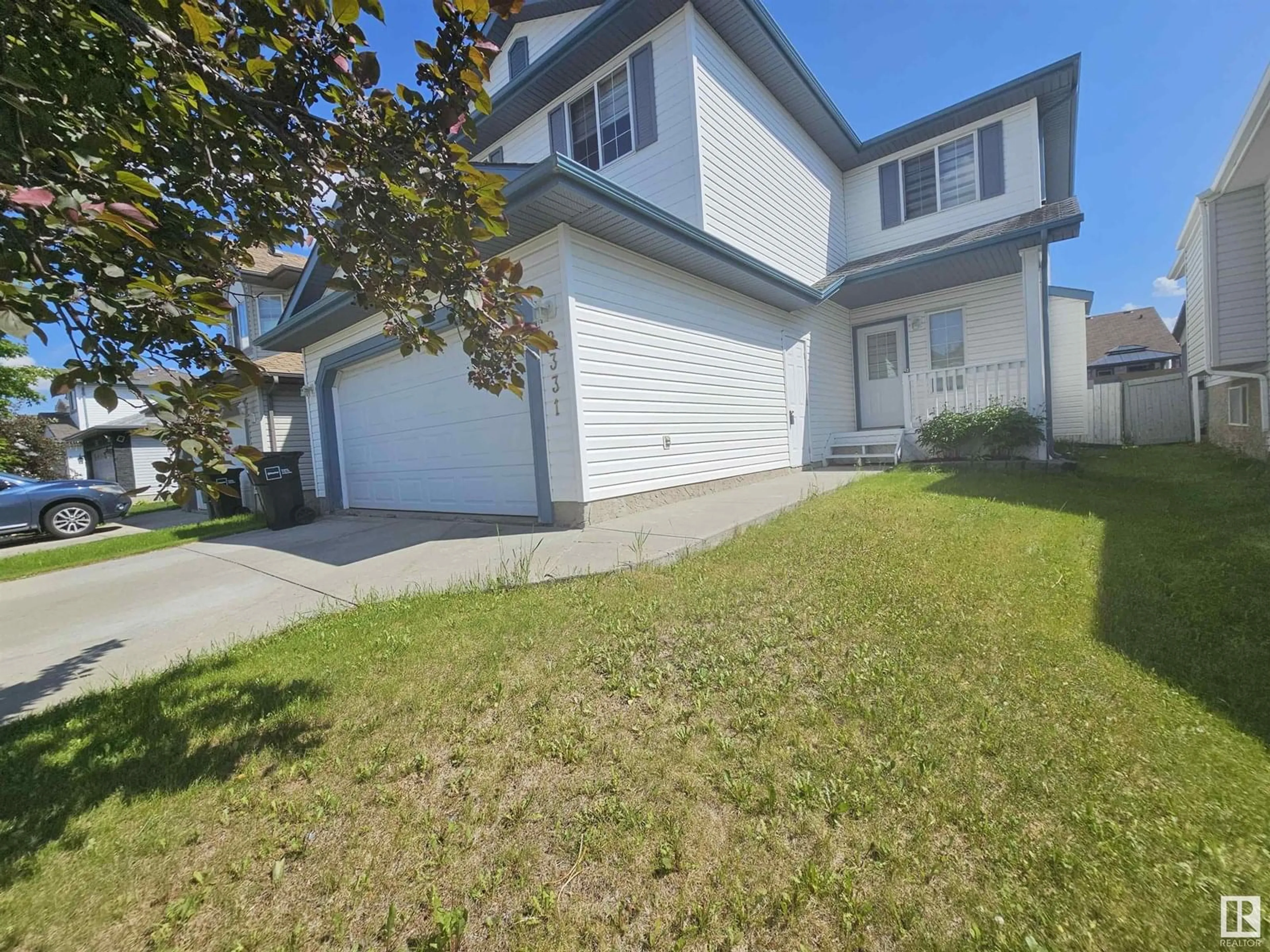 A pic from outside/outdoor area/front of a property/back of a property/a pic from drone, street for NW - 2331 37B AV, Edmonton Alberta T6T1N9