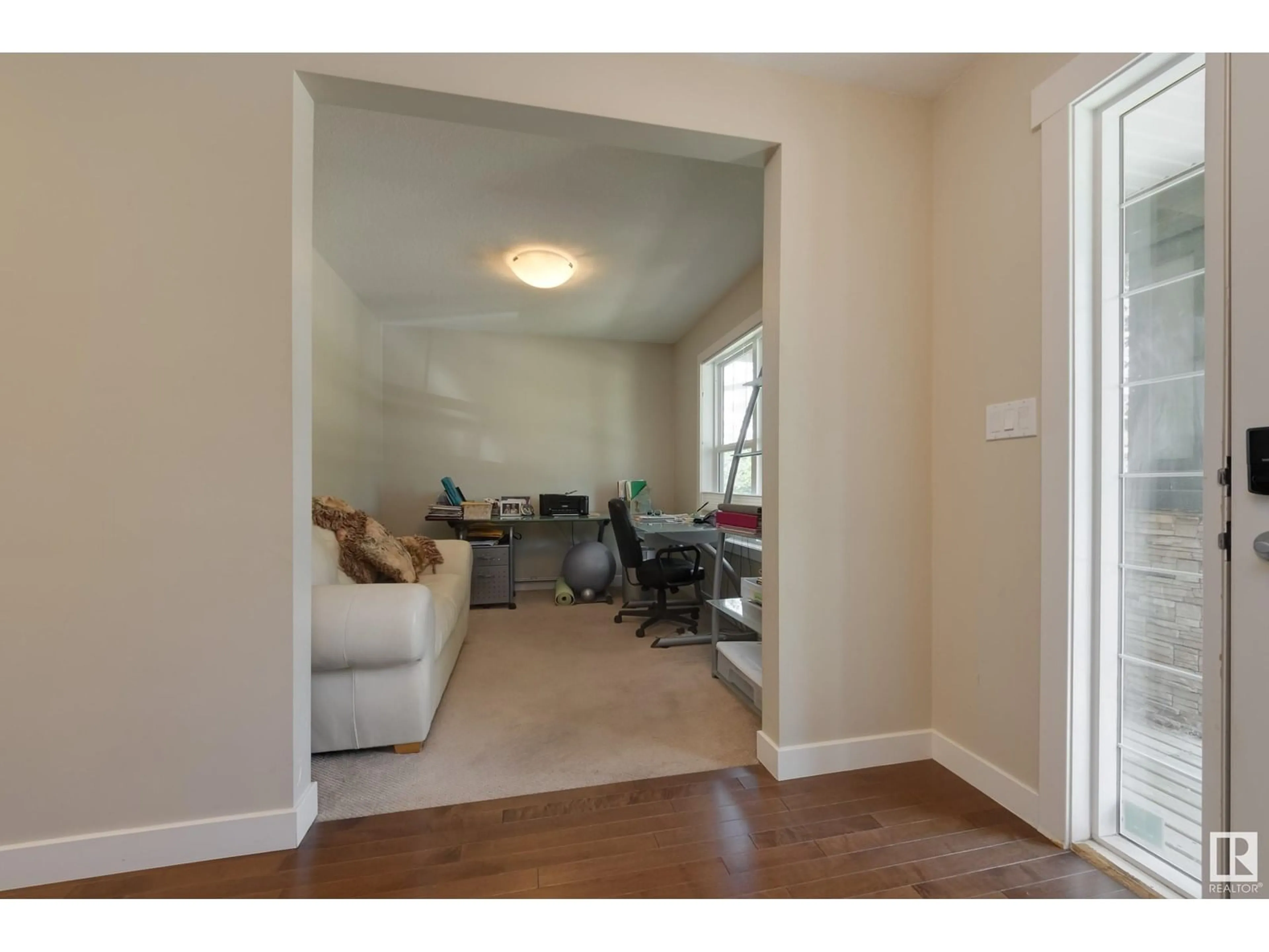 A pic of a room for NW - 9760 220 ST, Edmonton Alberta T5T4J9
