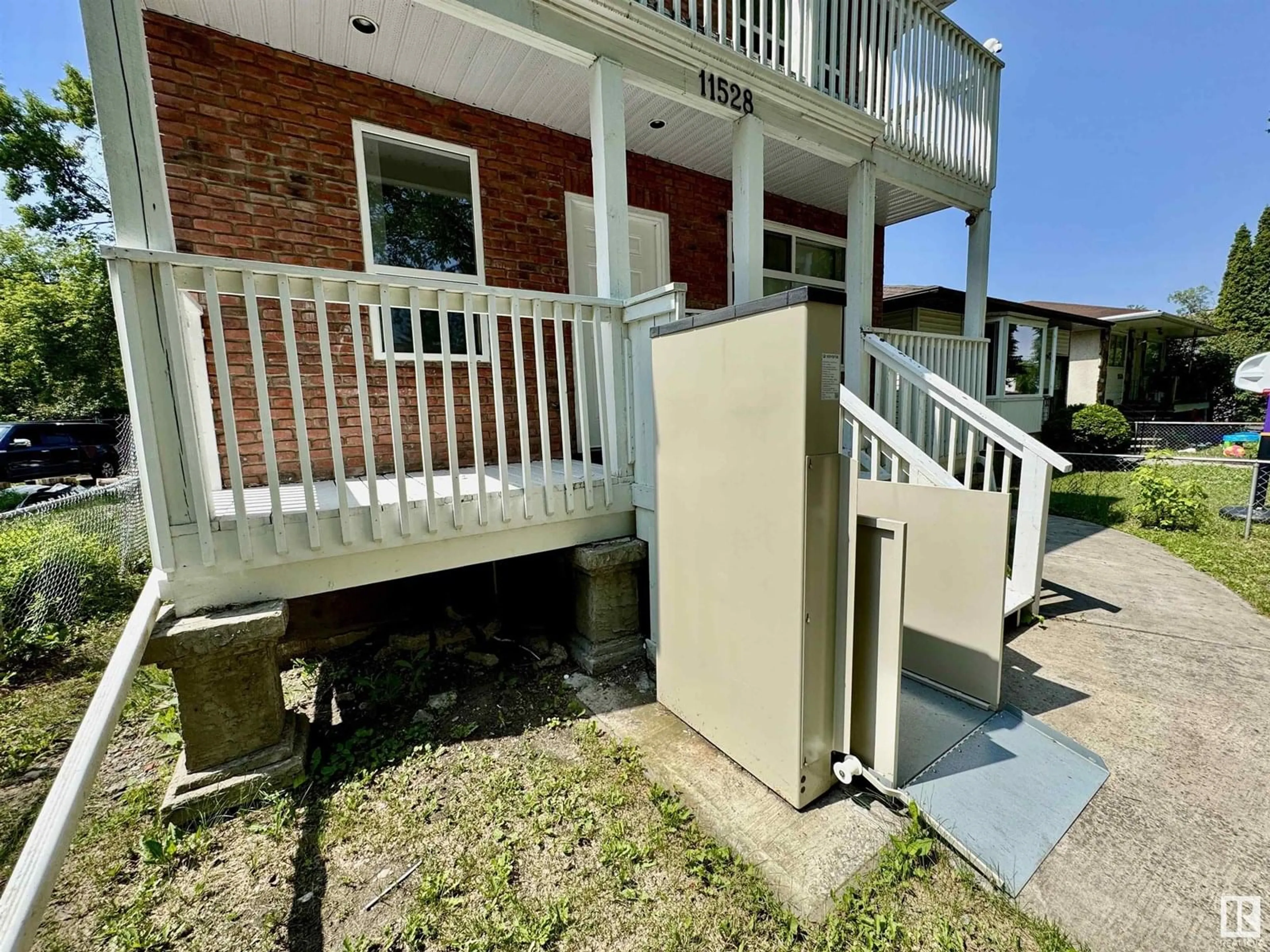 Unknown for 11528 85 ST, Edmonton Alberta T5B3E2